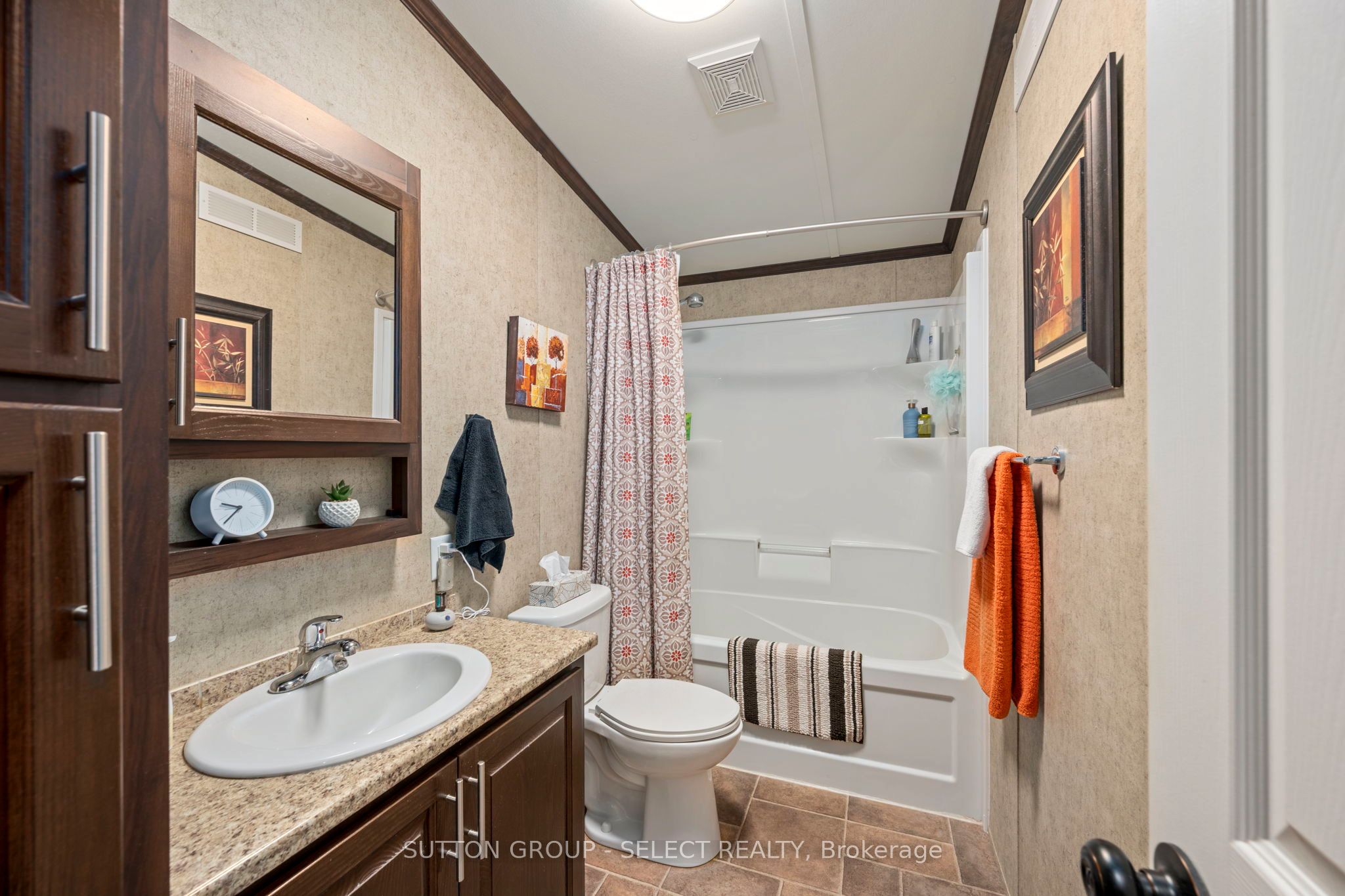 22790 Amiens Road 131 Property Photo 15