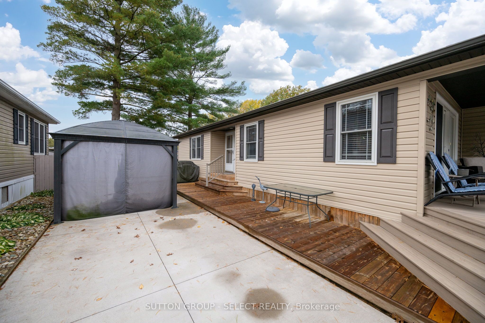 22790 Amiens Road 131 Property Photo 18