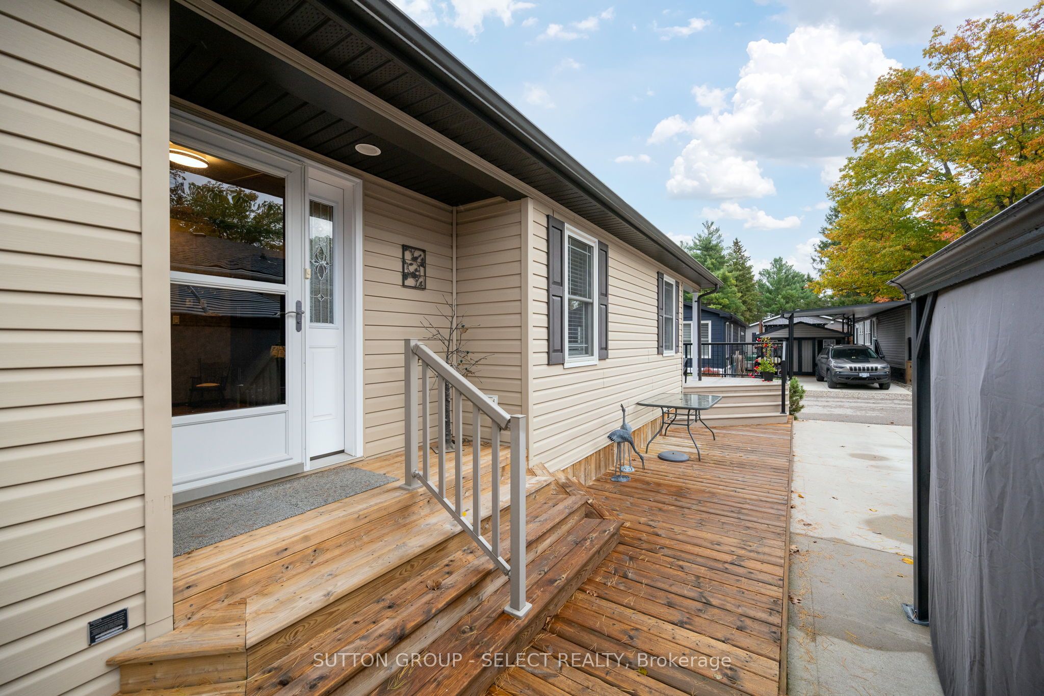 22790 Amiens Road 131 Property Photo 20