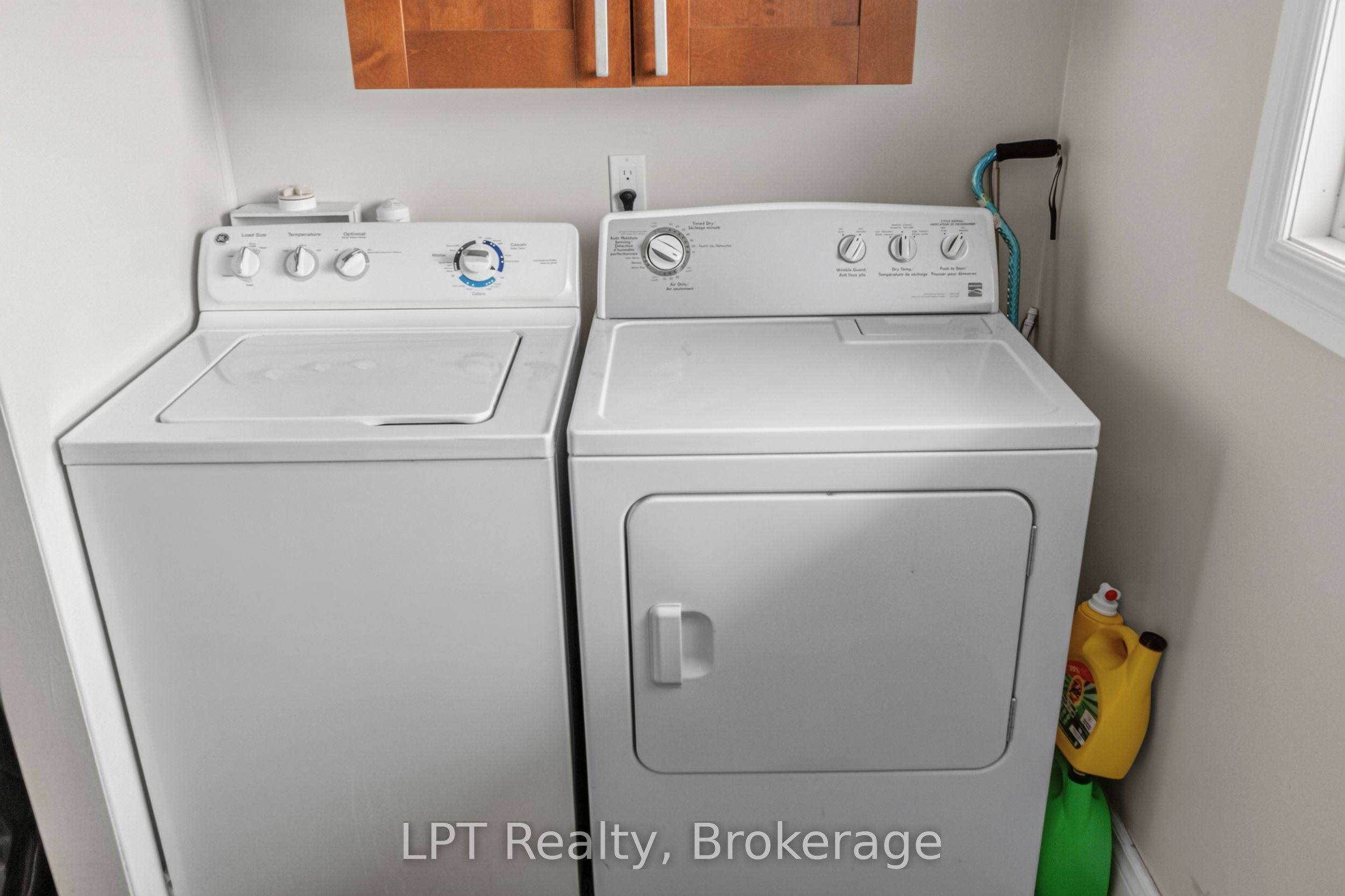 2110 13th Line E Property Photo 25