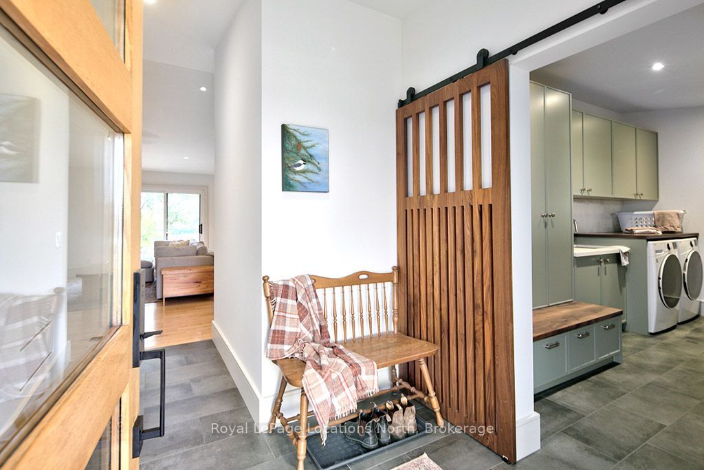 157807 7th Line Property Photo 6