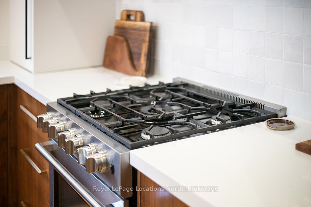157807 7th Line Property Photo 13