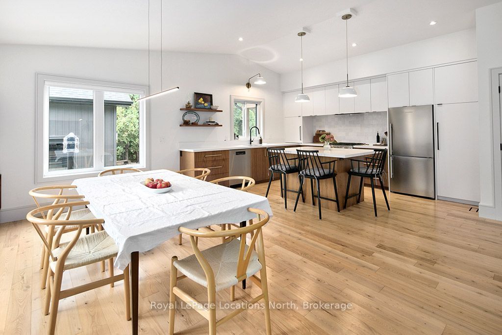 157807 7th Line Property Photo 14