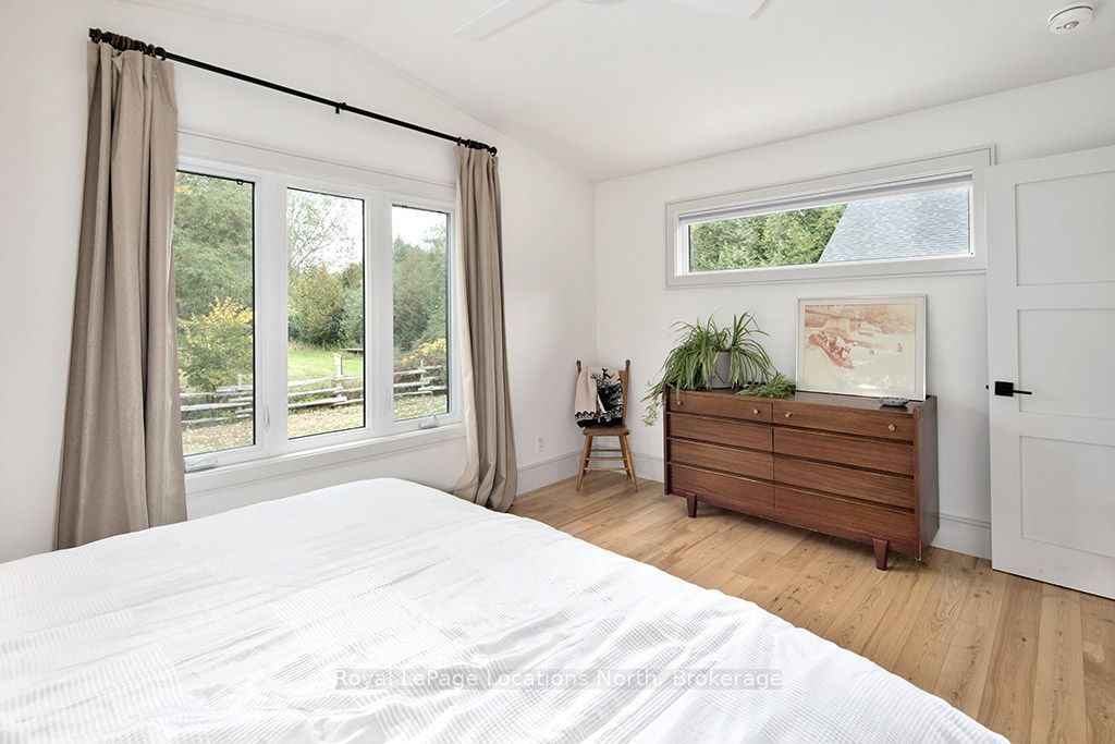 157807 7th Line Property Photo 17