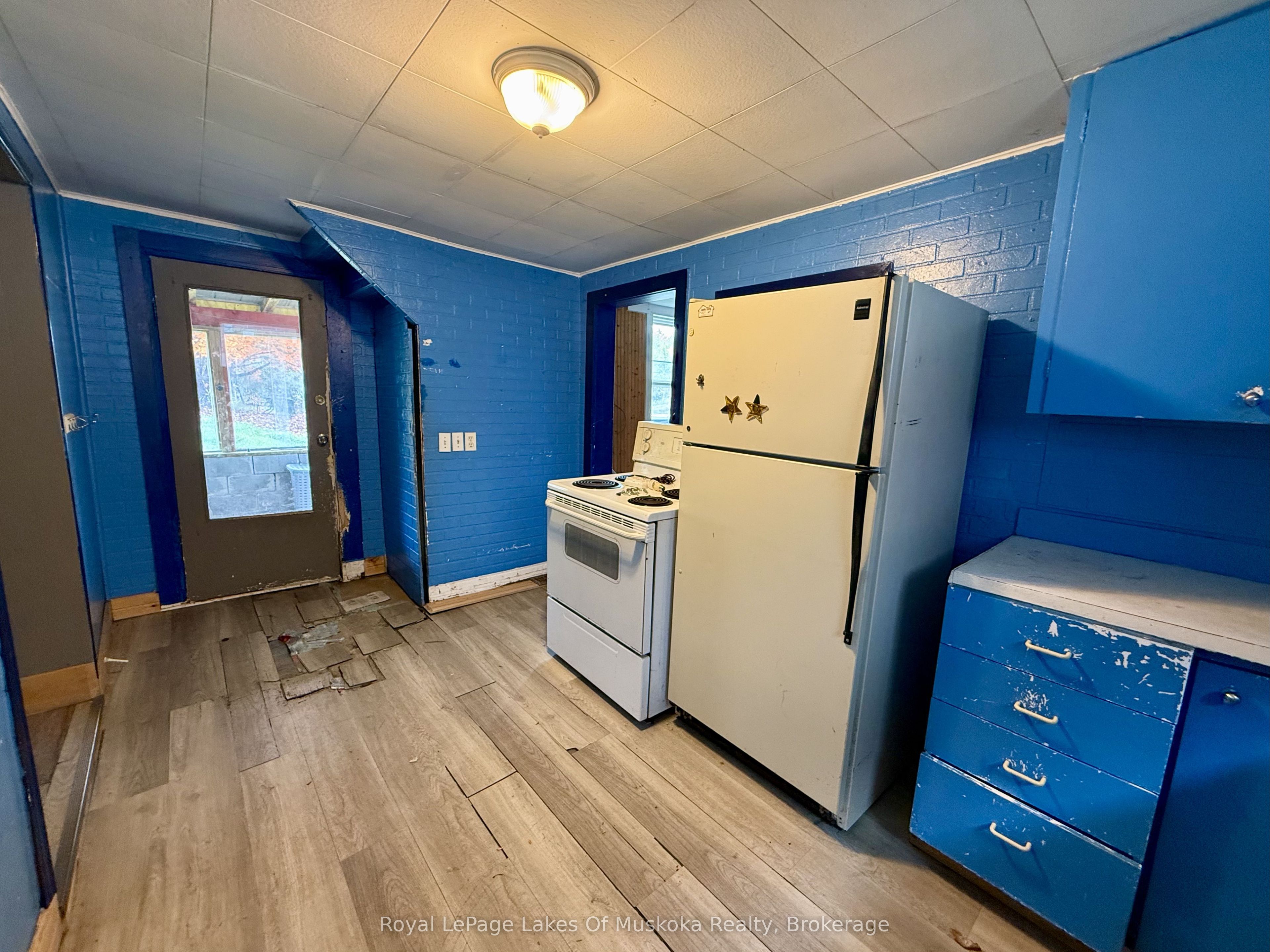 104 Ontario Street Property Photo 5