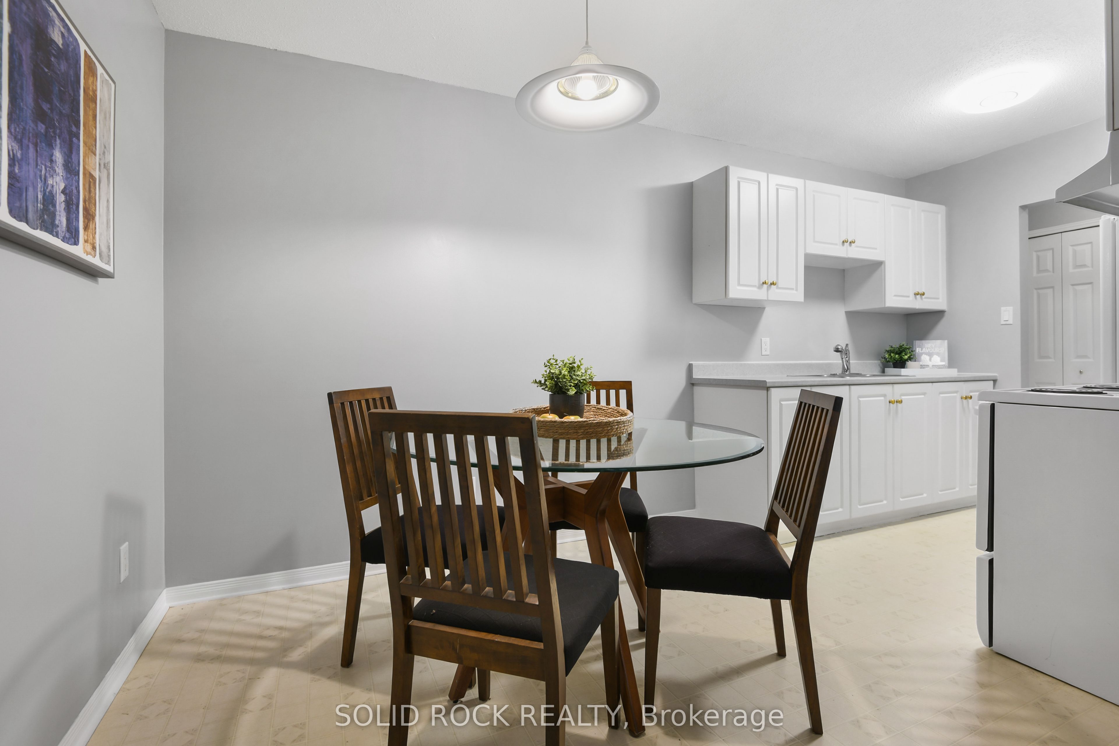 190 Elgin Street W 207 Property Photo 9