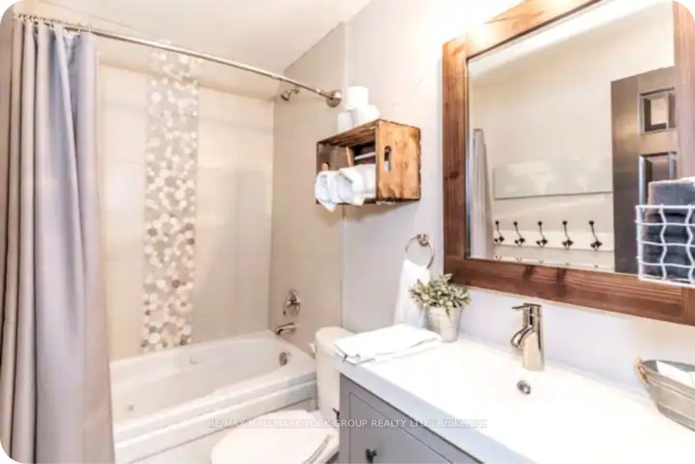 796468 19 Grey Road 514 Property Photo 10