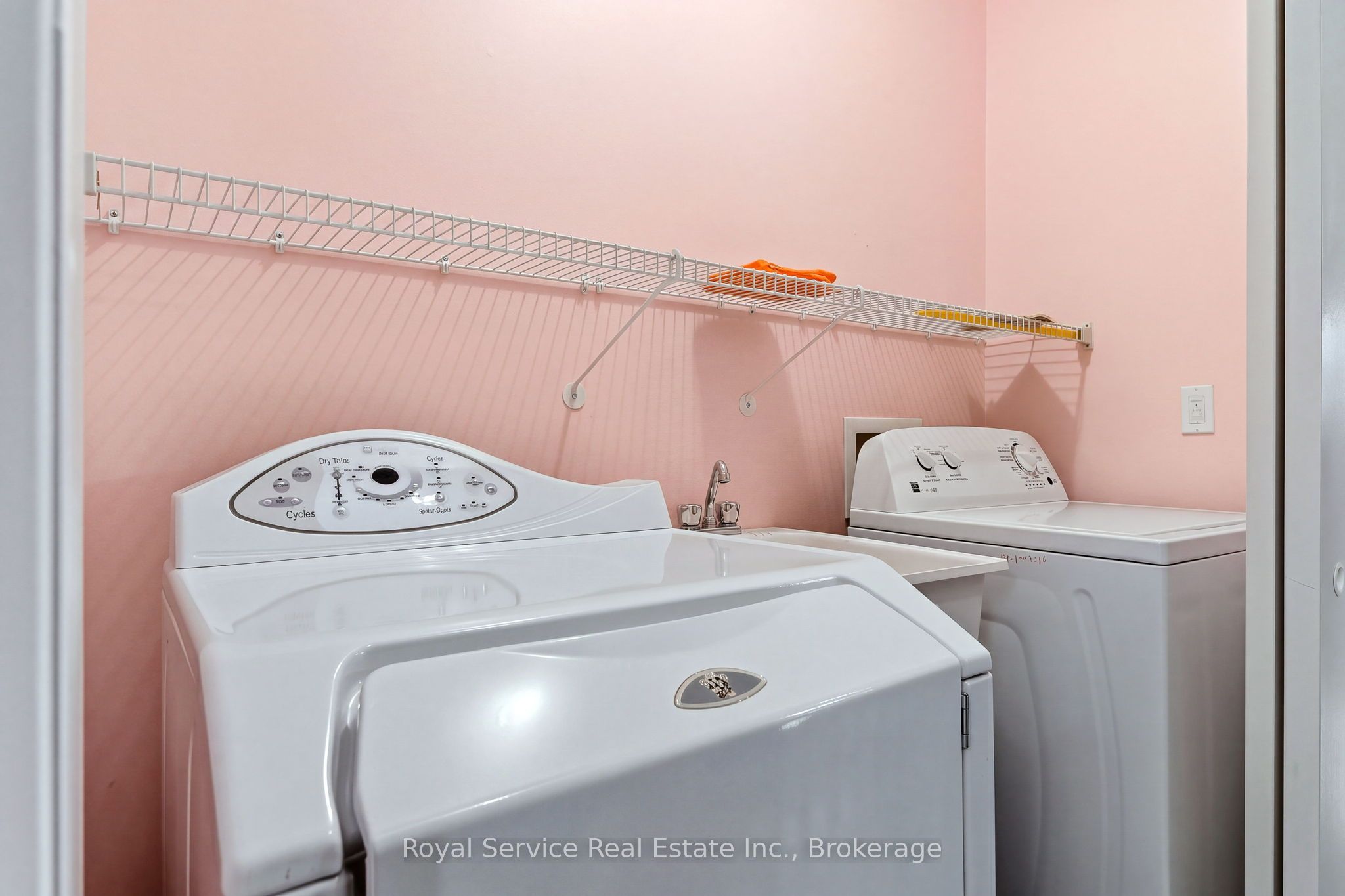 38 Finch Drive Property Photo 27