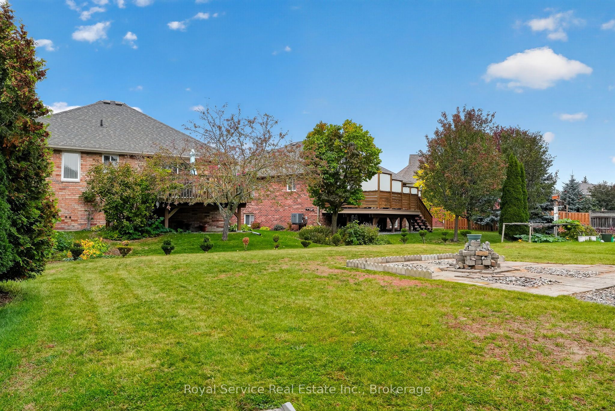 38 Finch Drive Property Photo 28