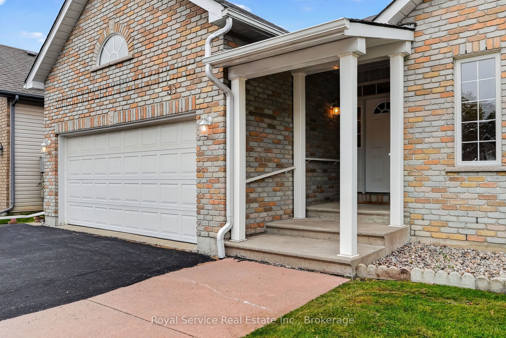 38 Finch Drive Property Photo 34