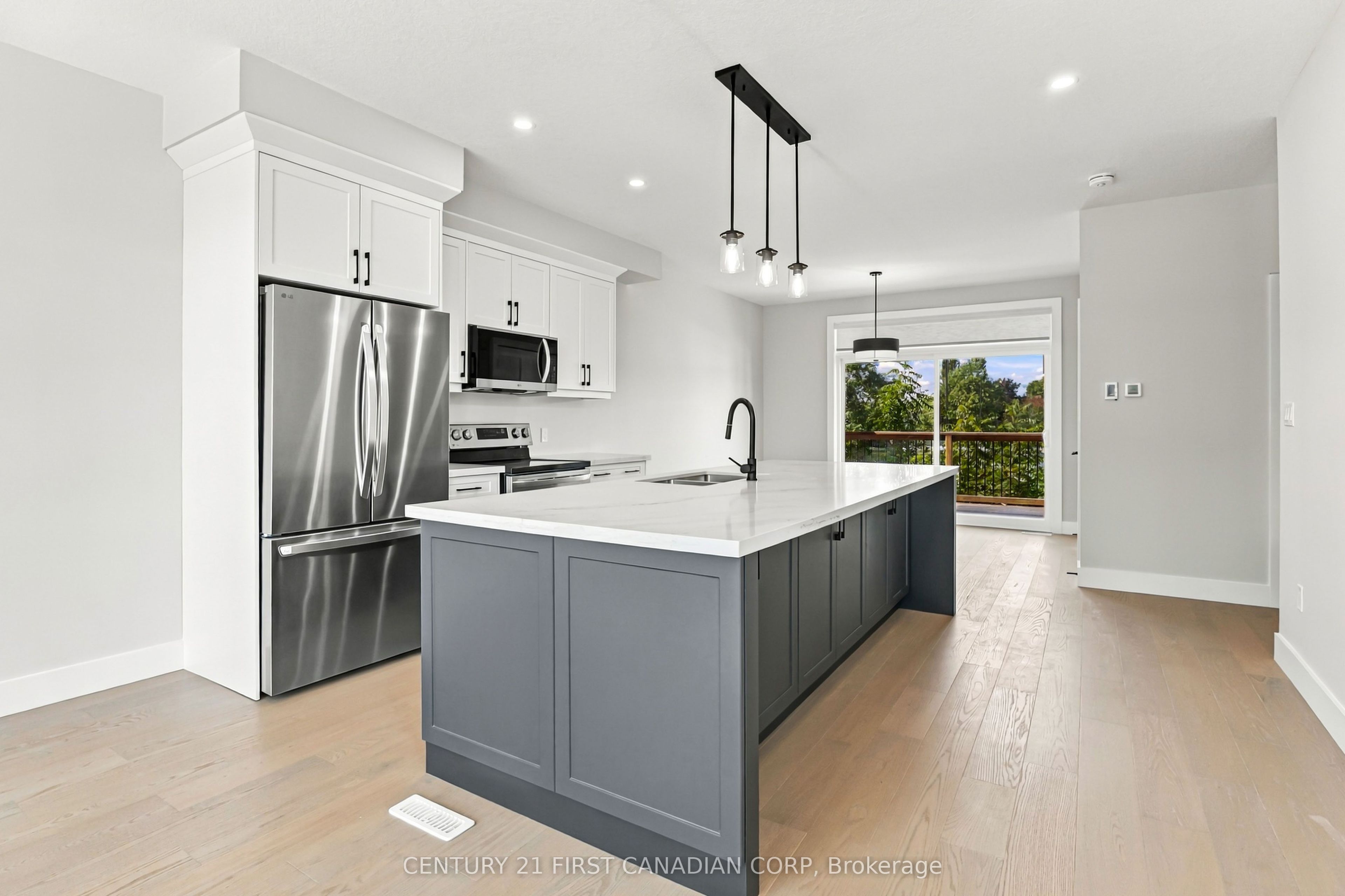2500 Main Street 1 Property Photo 13