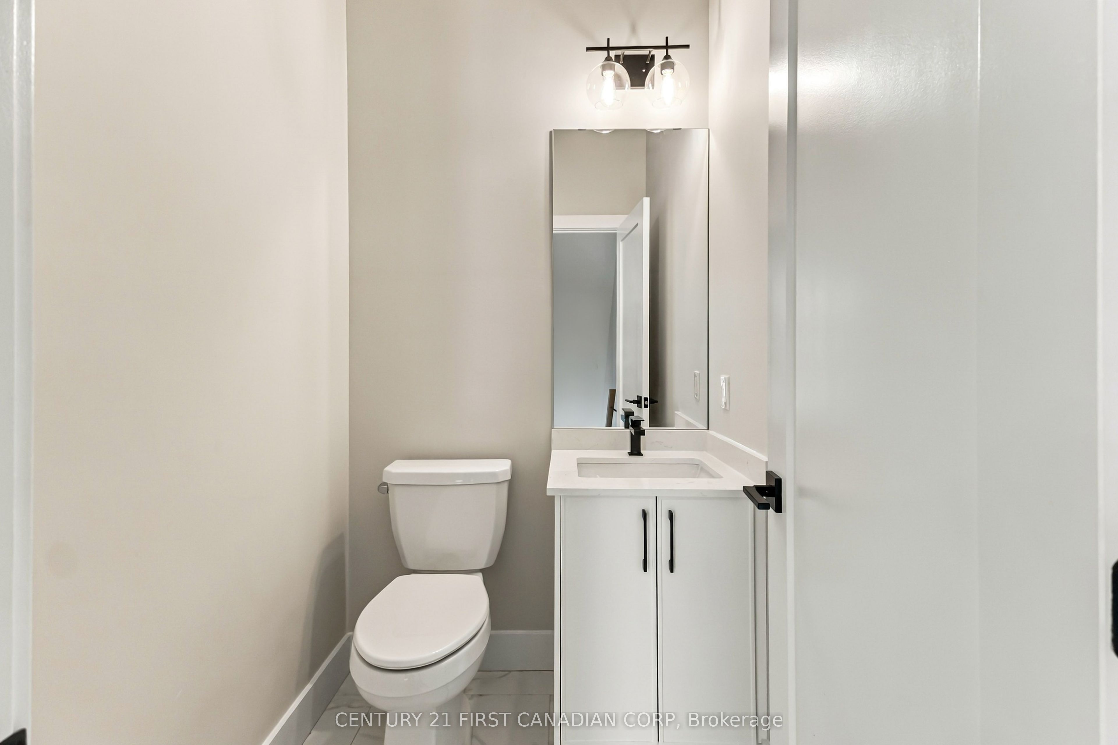 2500 Main Street 1 Property Photo 22