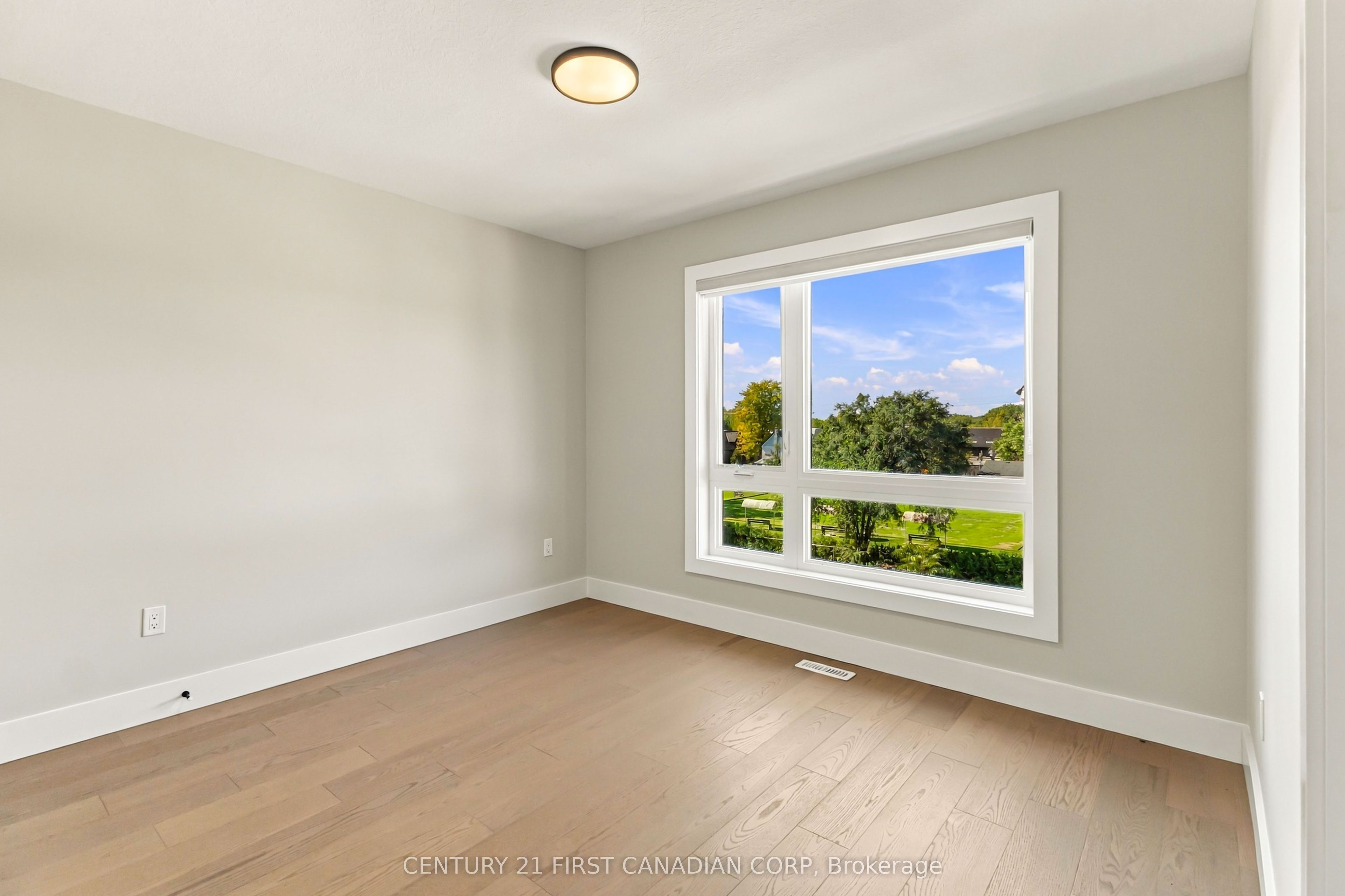 2500 Main Street 1 Property Photo 23