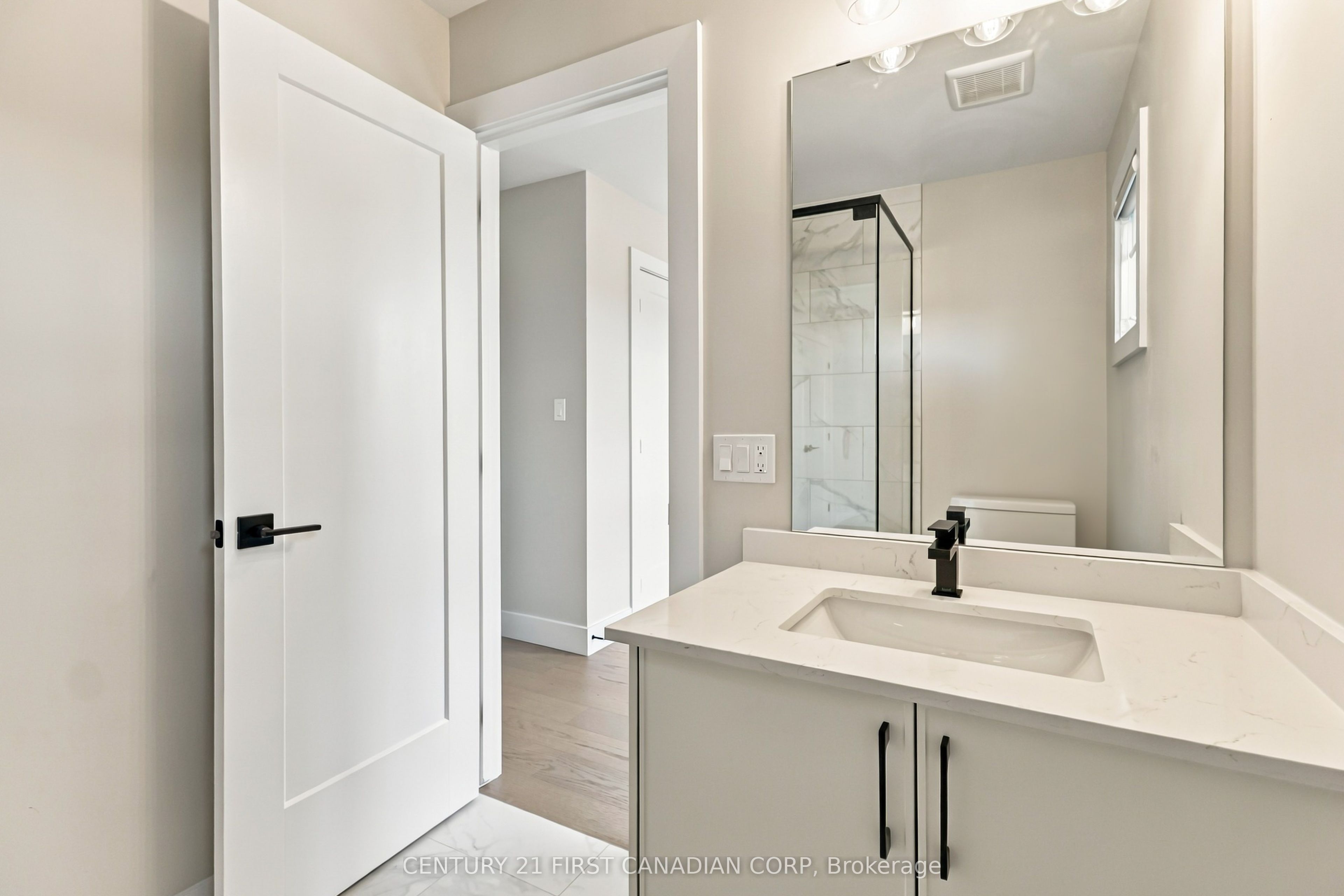 2500 Main Street 1 Property Photo 26