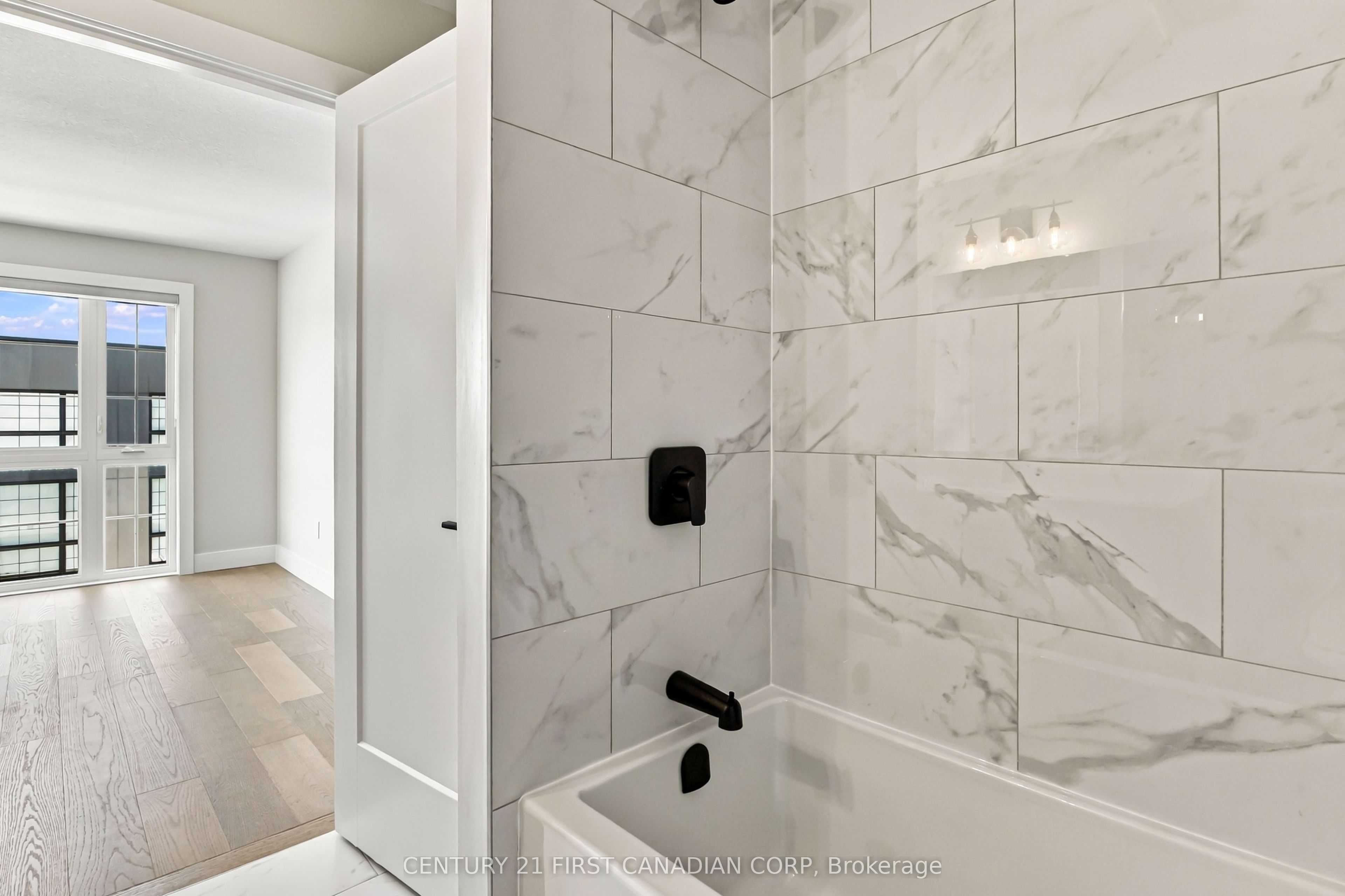 2500 Main Street 1 Property Photo 32
