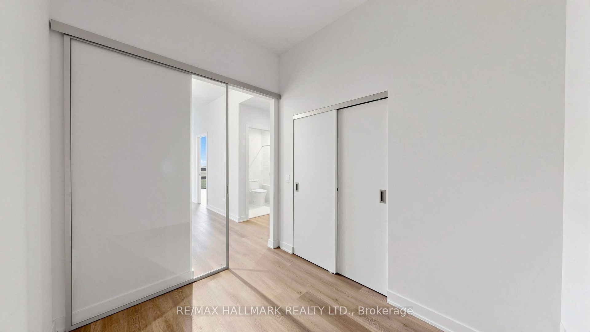 101 John Street N 719 Property Photo 23