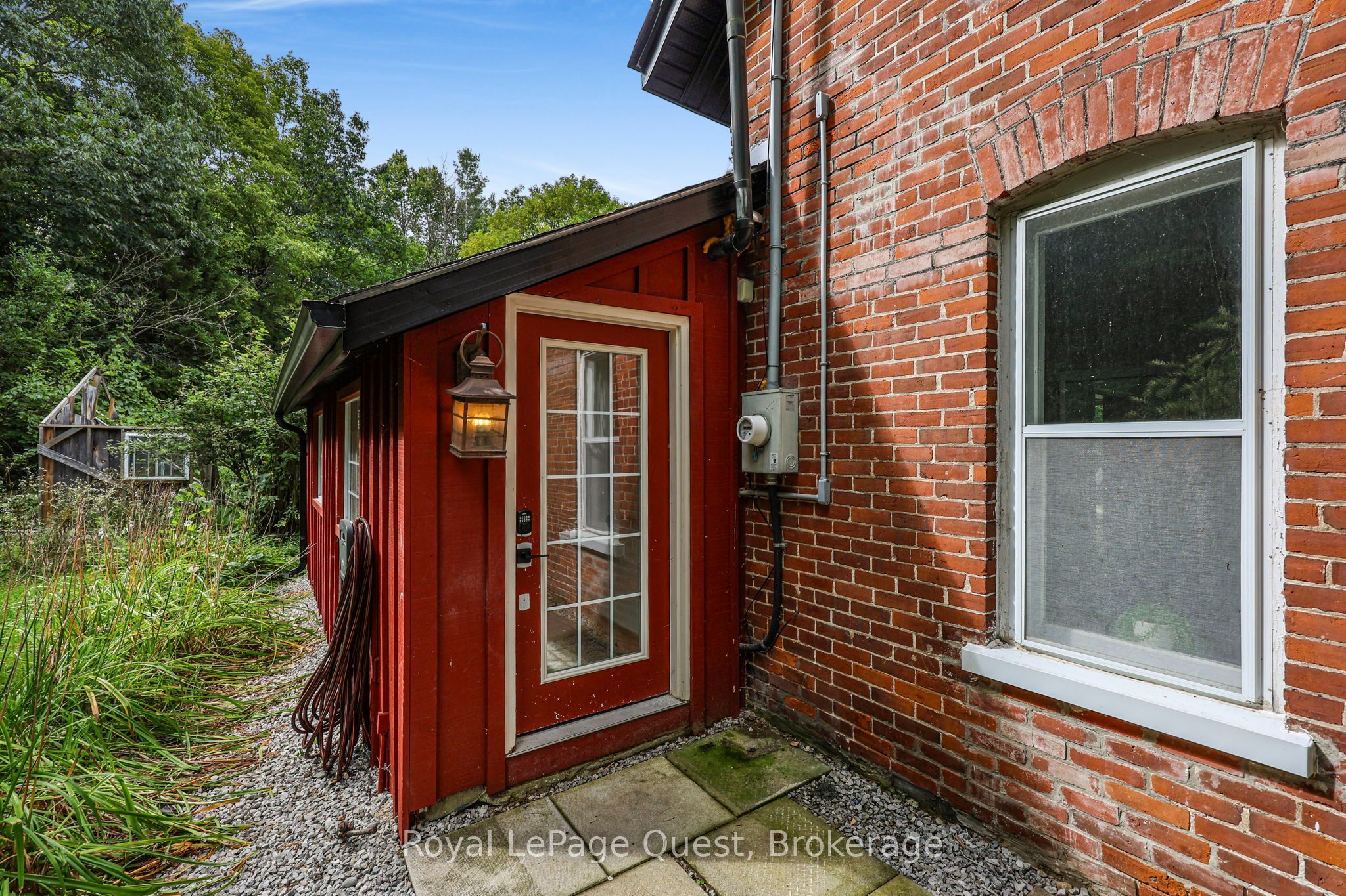 1289 Graham Road Property Photo 4