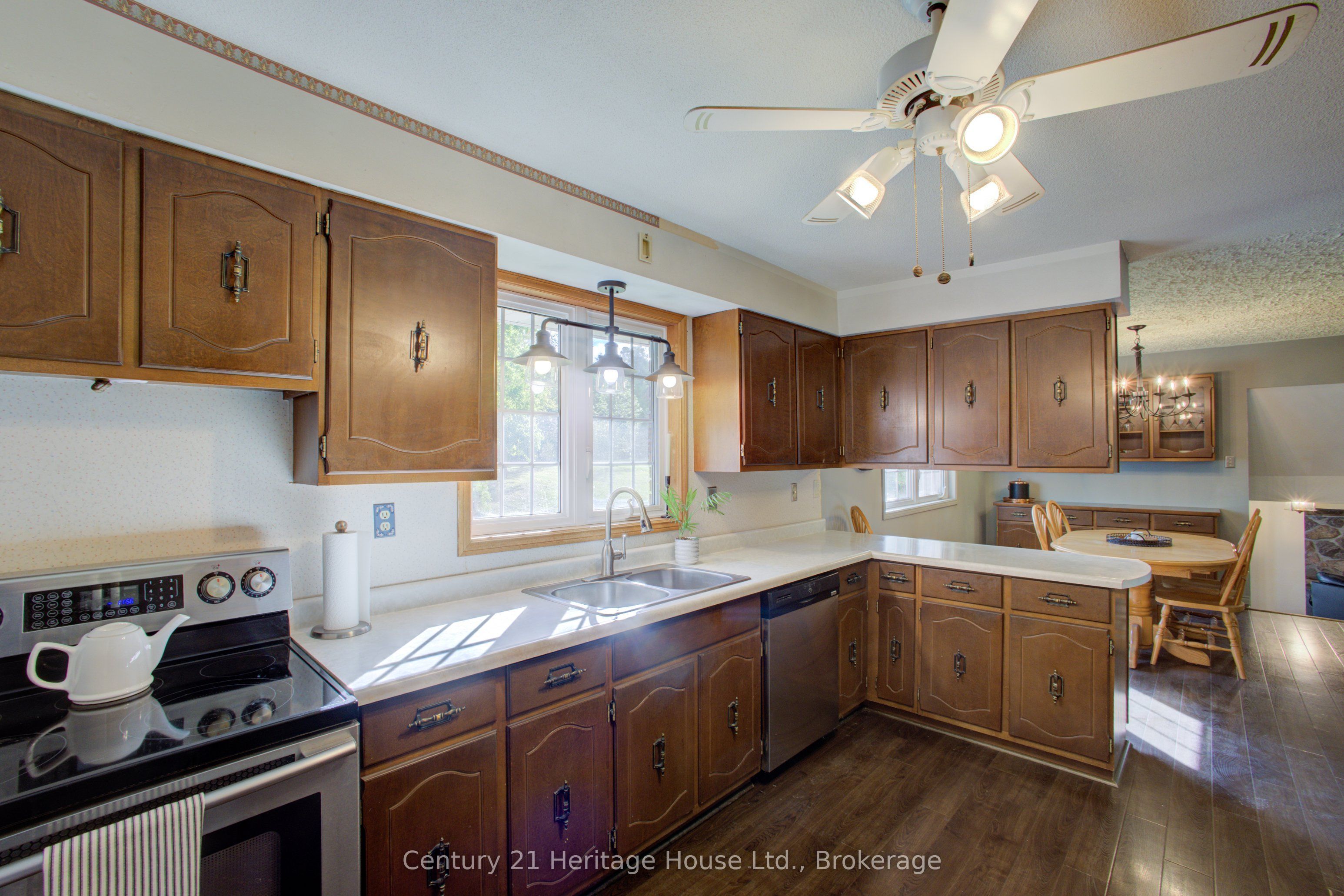 313207 Highway 6 Property Photo 20