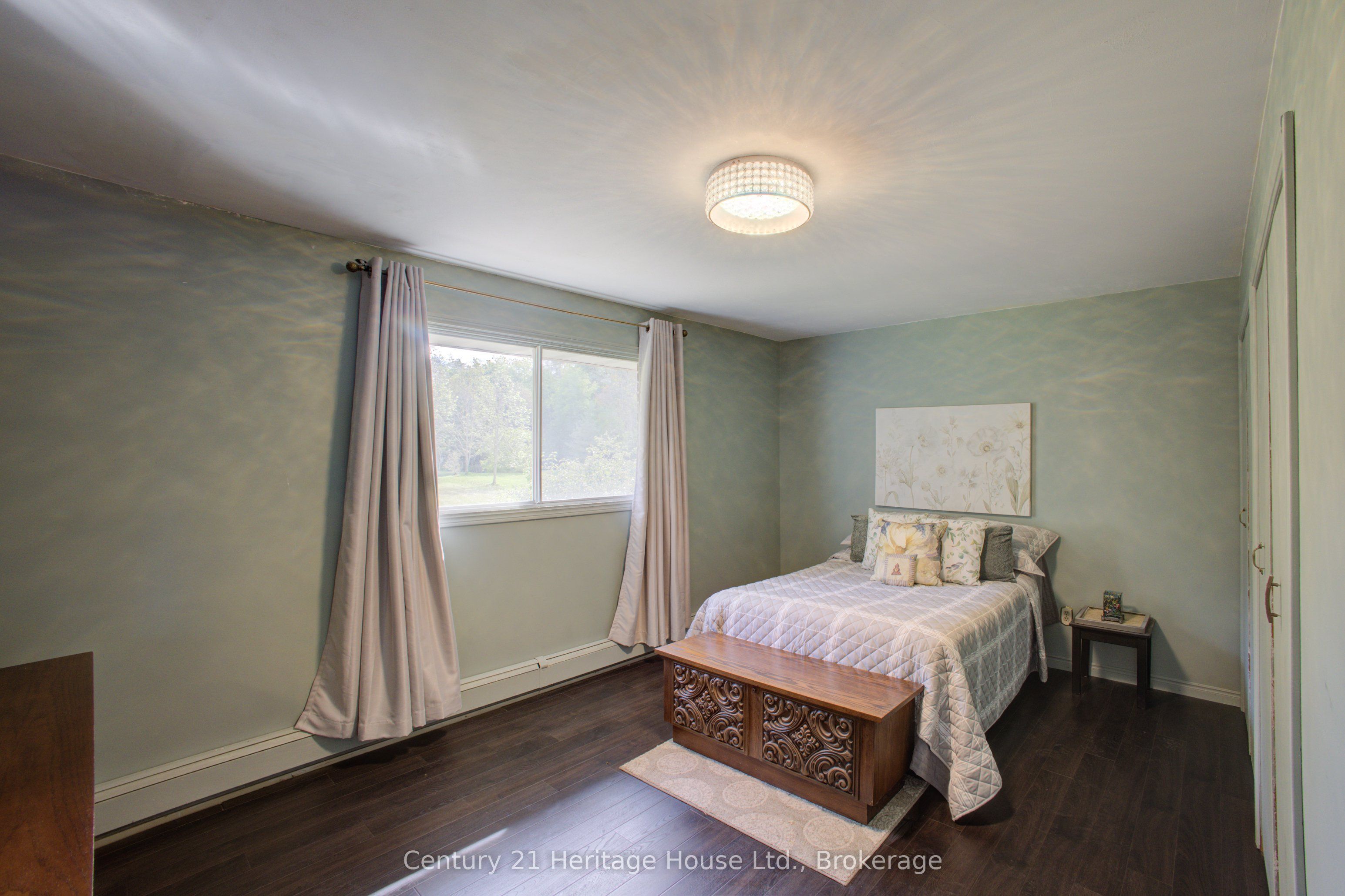 313207 Highway 6 Property Photo 26
