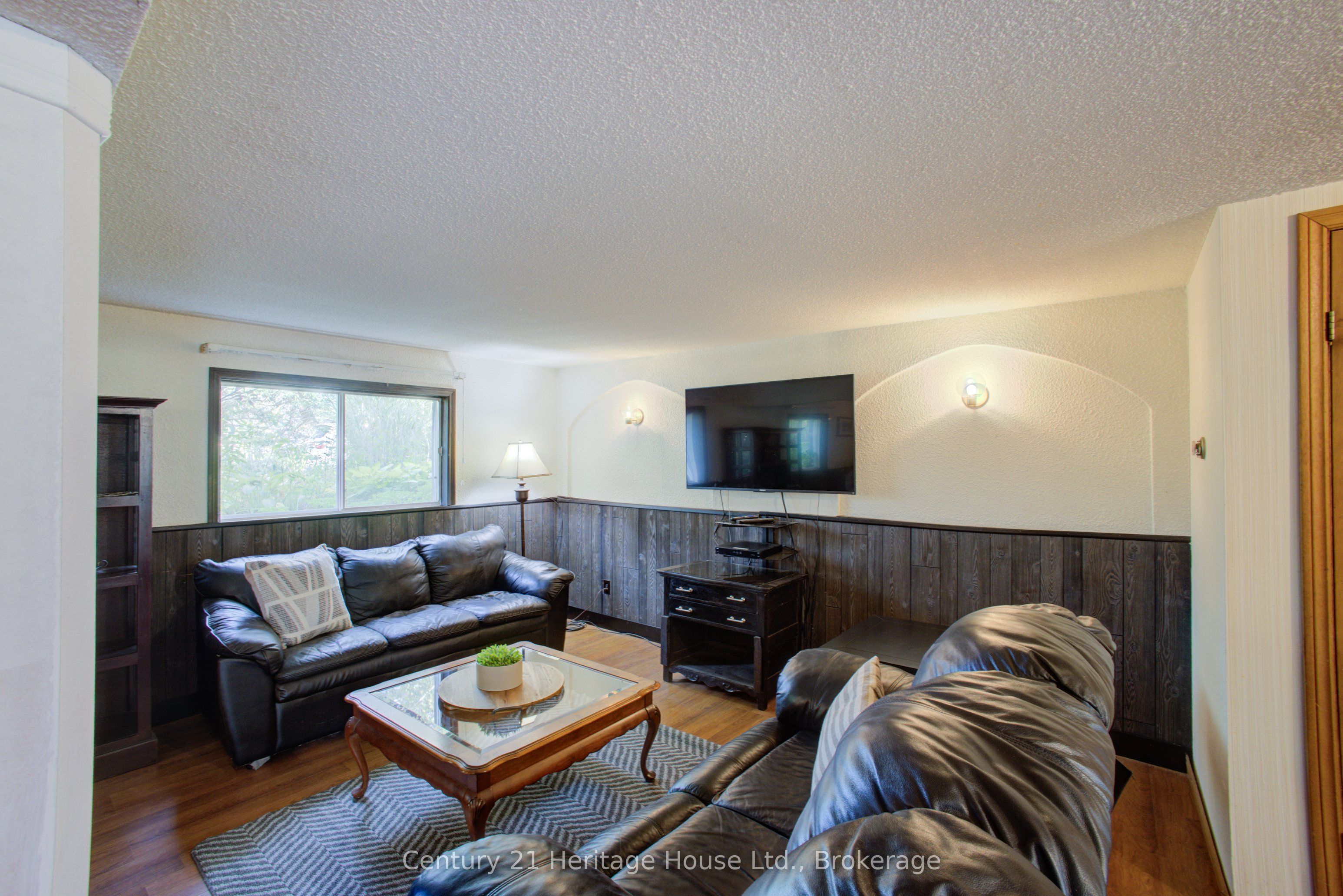 313207 Highway 6 Property Photo 29