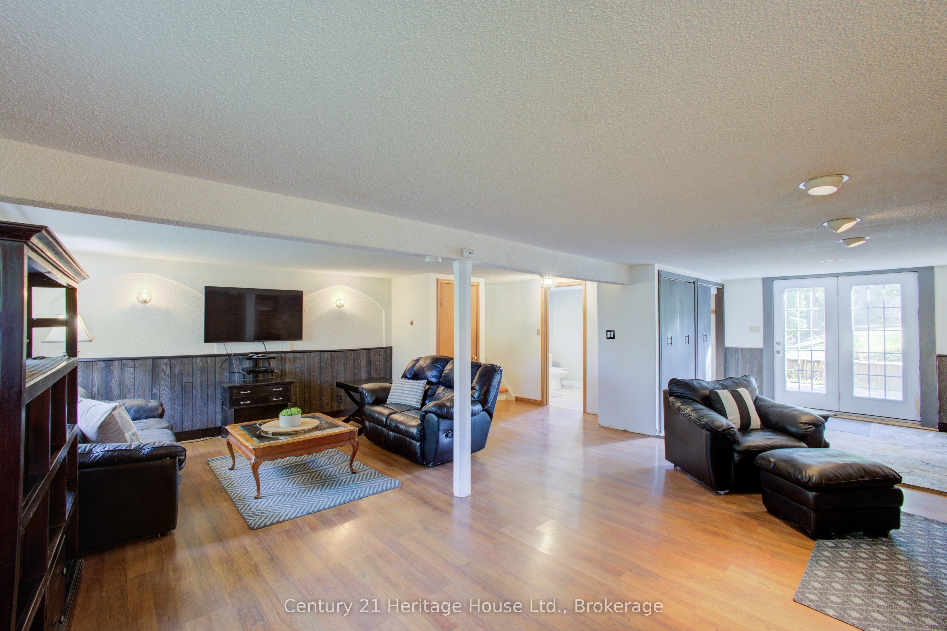 313207 Highway 6 Property Photo 31
