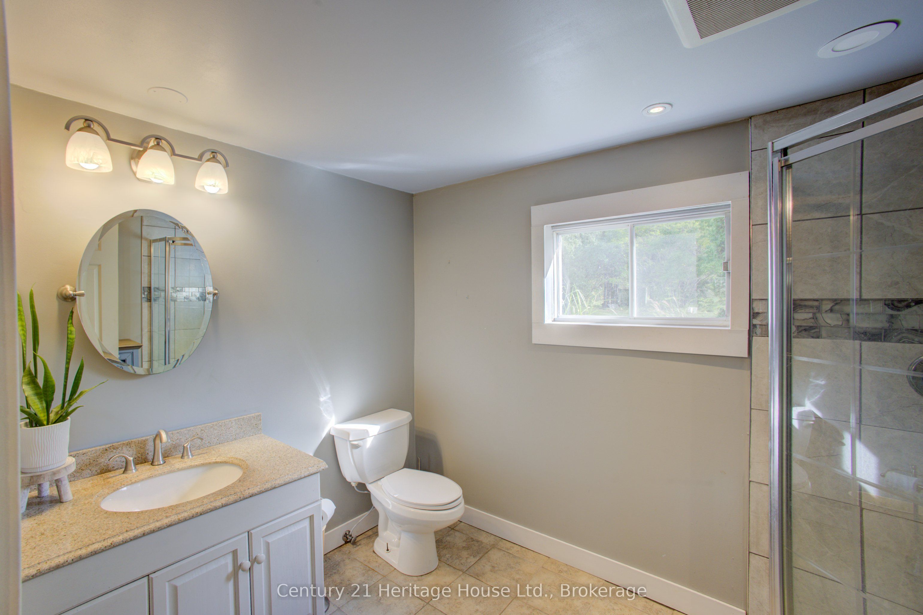 313207 Highway 6 Property Photo 34