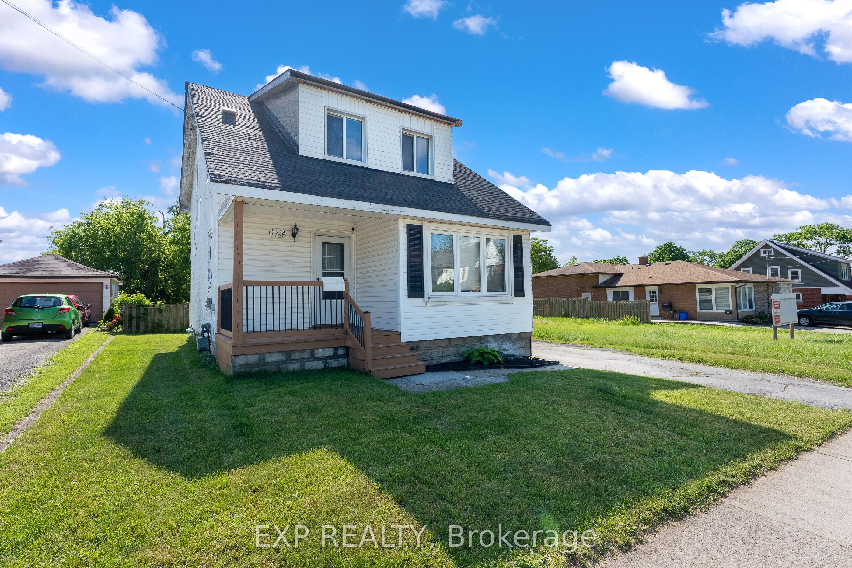 5932 Carlton Avenue Property Photo 1