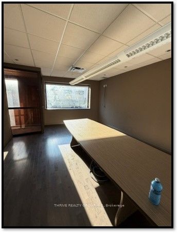 484 Richmond Street 200 Property Photo 5