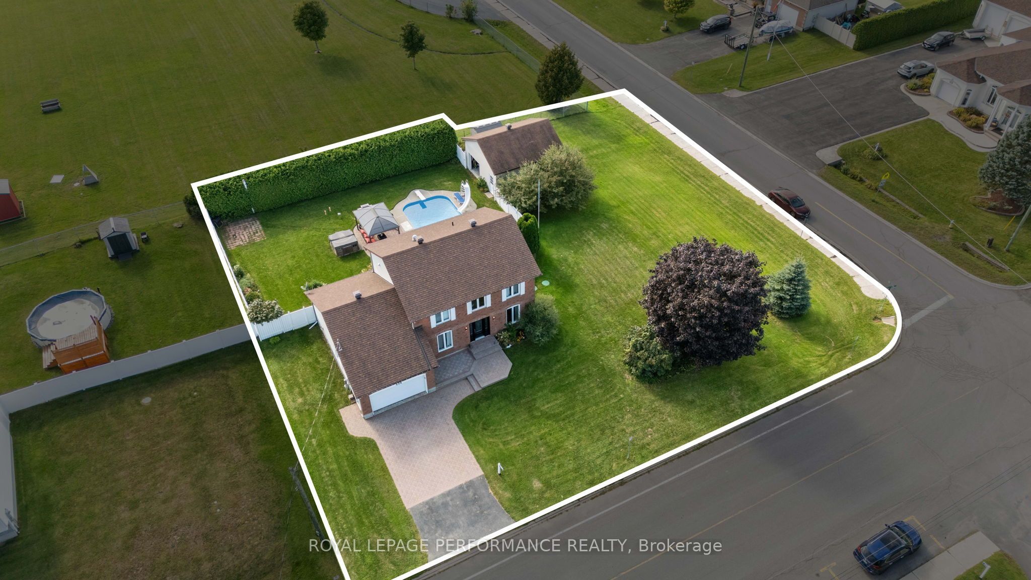434 Lemay Street Property Photo 1