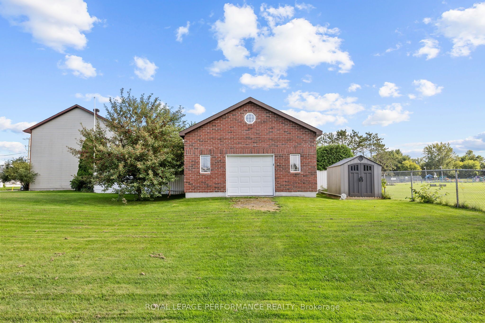 434 Lemay Street Property Photo 11
