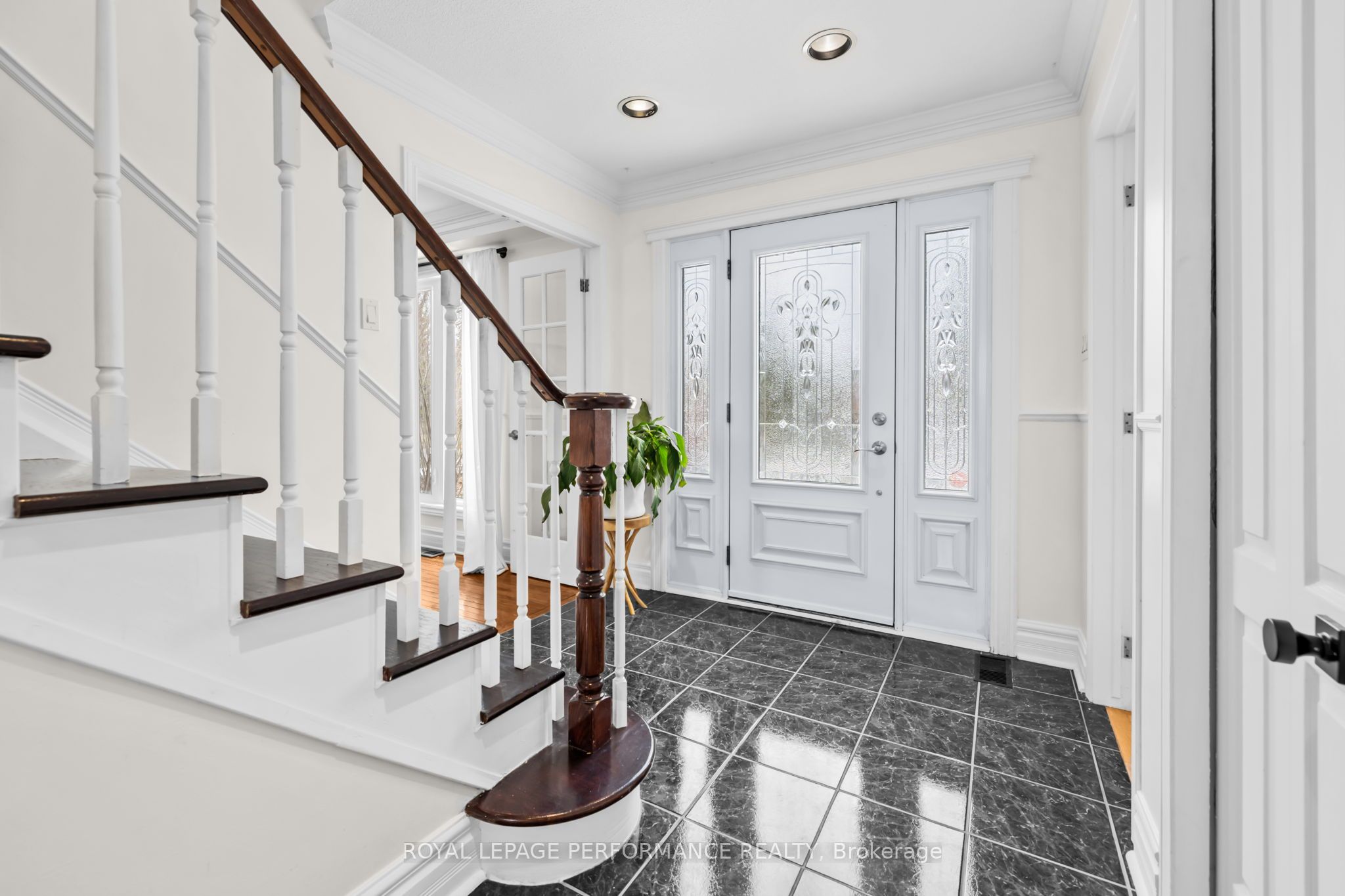434 Lemay Street Property Photo 16