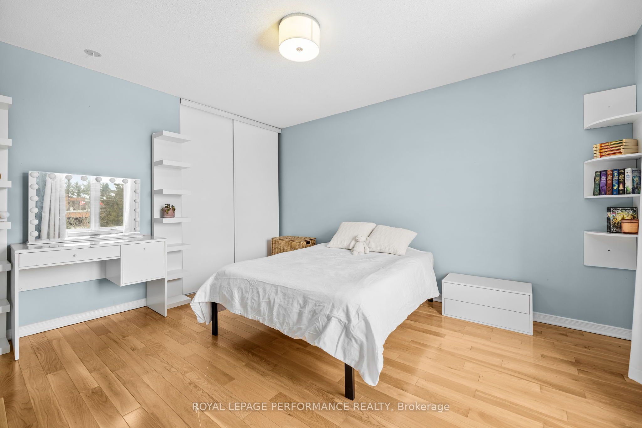 434 Lemay Street Property Photo 36
