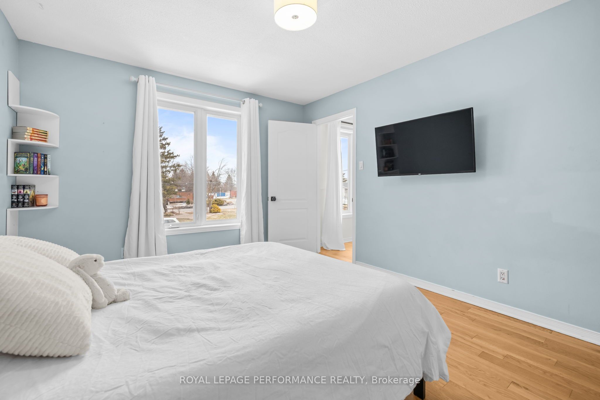 434 Lemay Street Property Photo 37