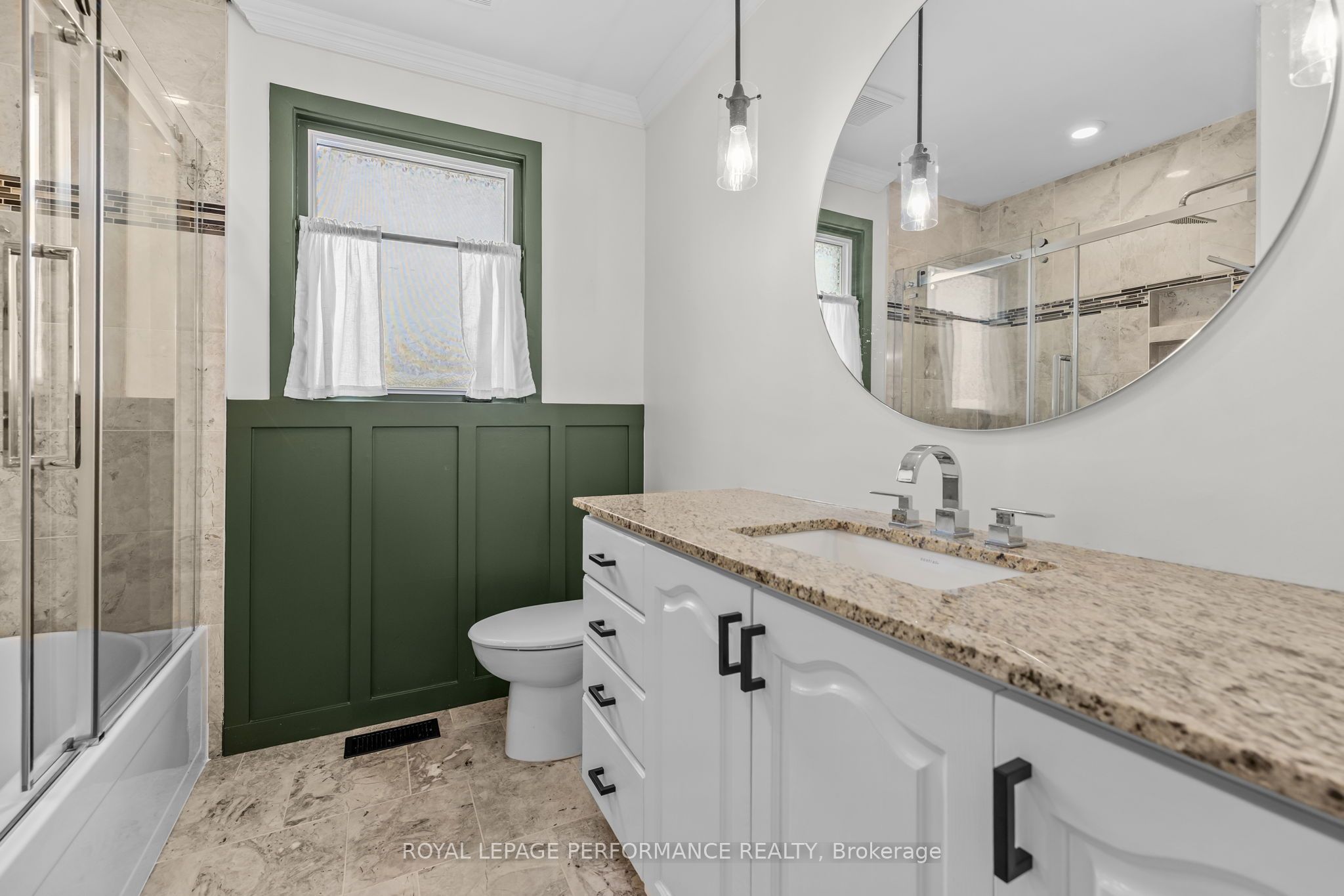 434 Lemay Street Property Photo 40