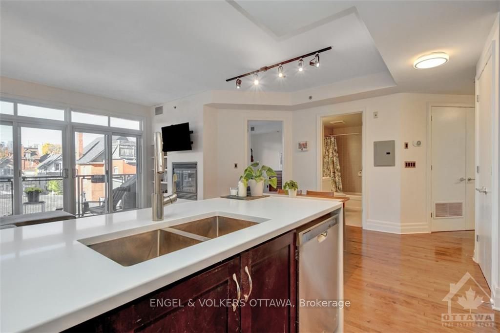 457 Mcleod Street 304 Property Photo 9