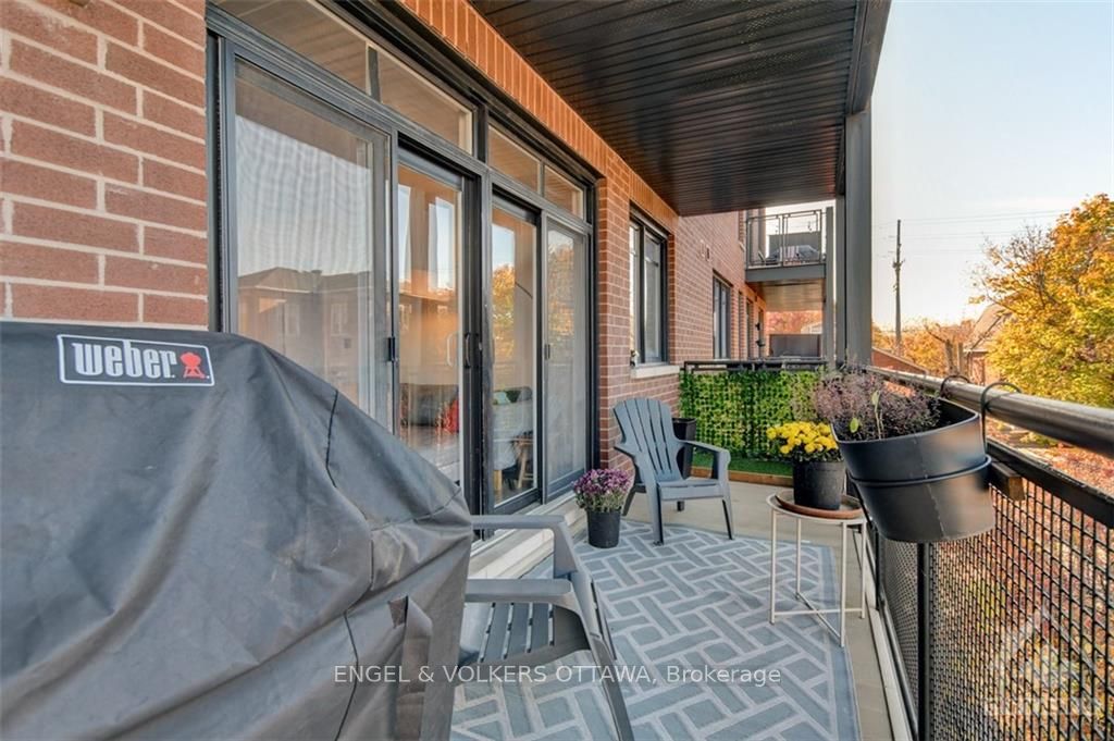 457 Mcleod Street 304 Property Photo 27