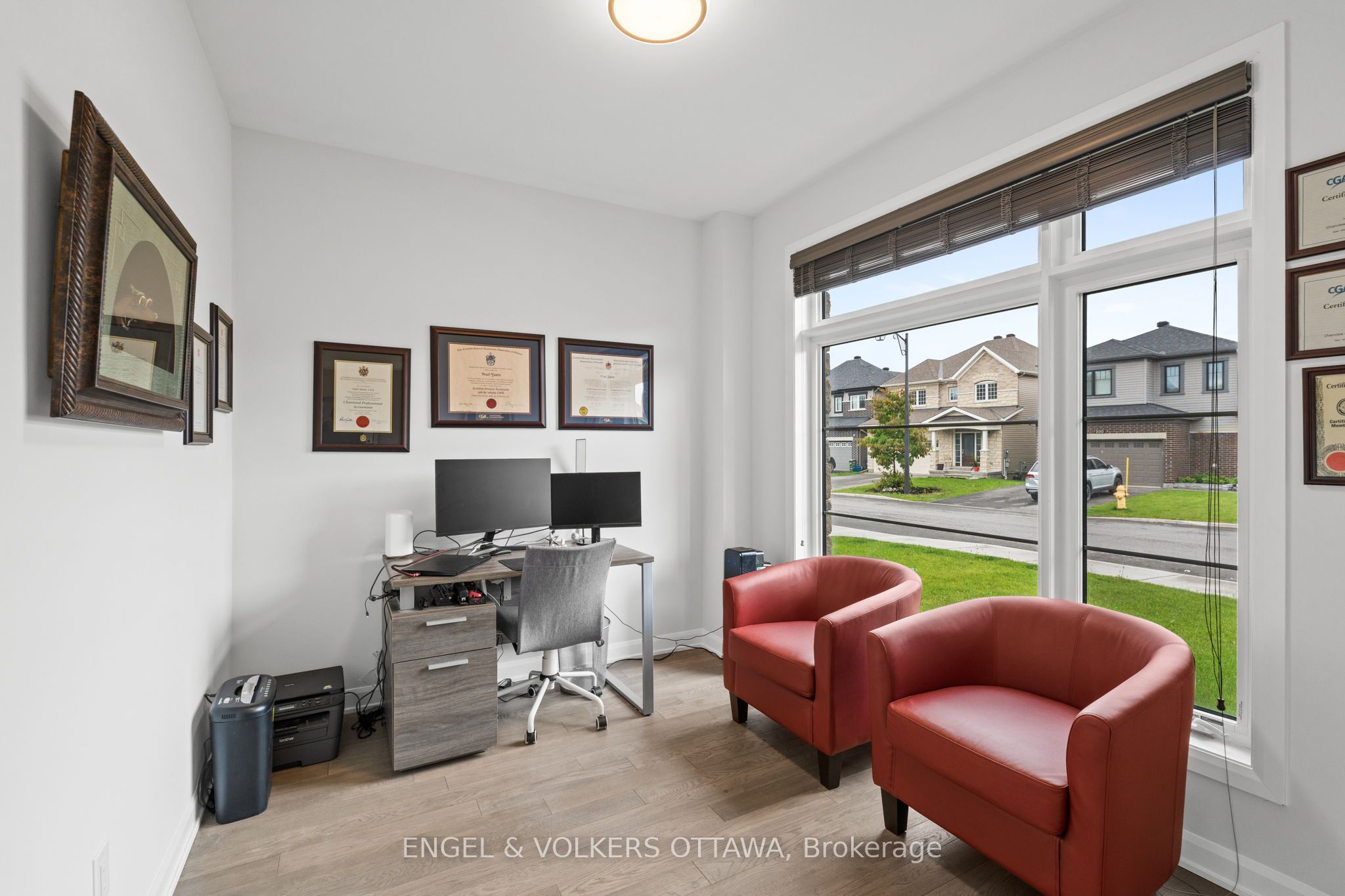 195 Alex Polowin Avenue Property Photo 3