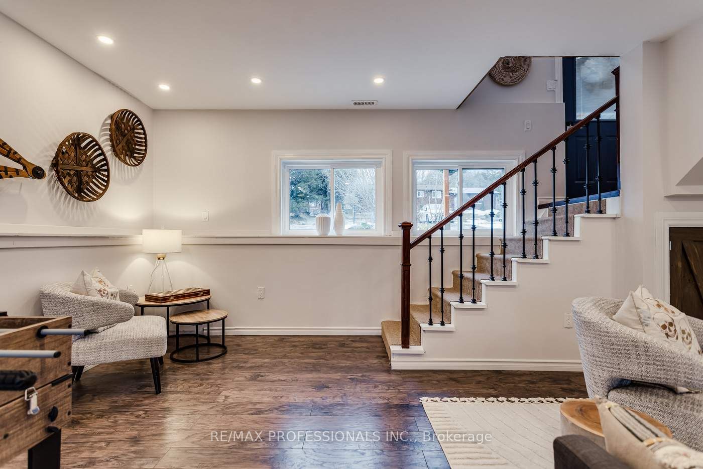22 Lawrence Street N Property Photo 25