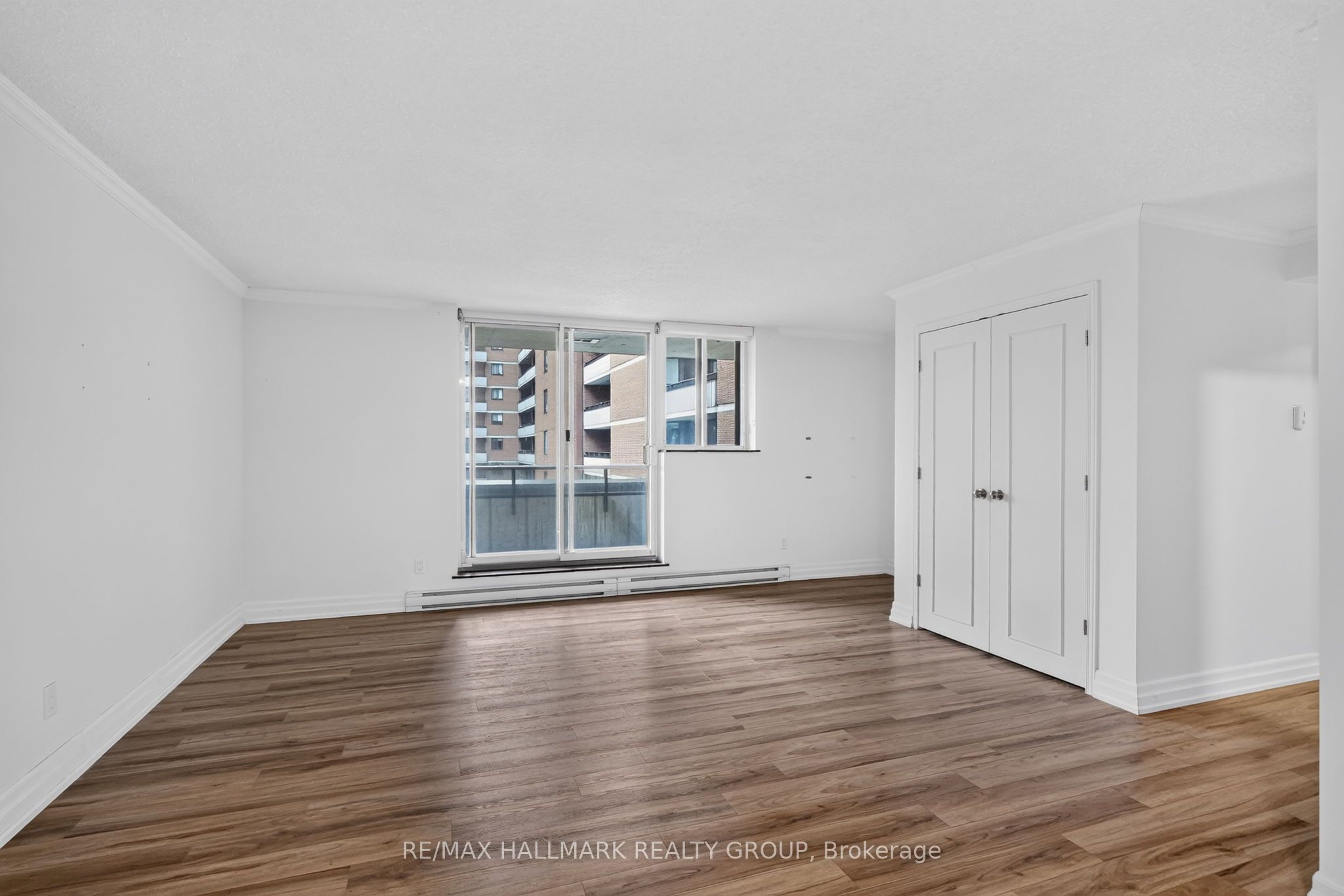 435 Albert Street 306 Property Photo 6