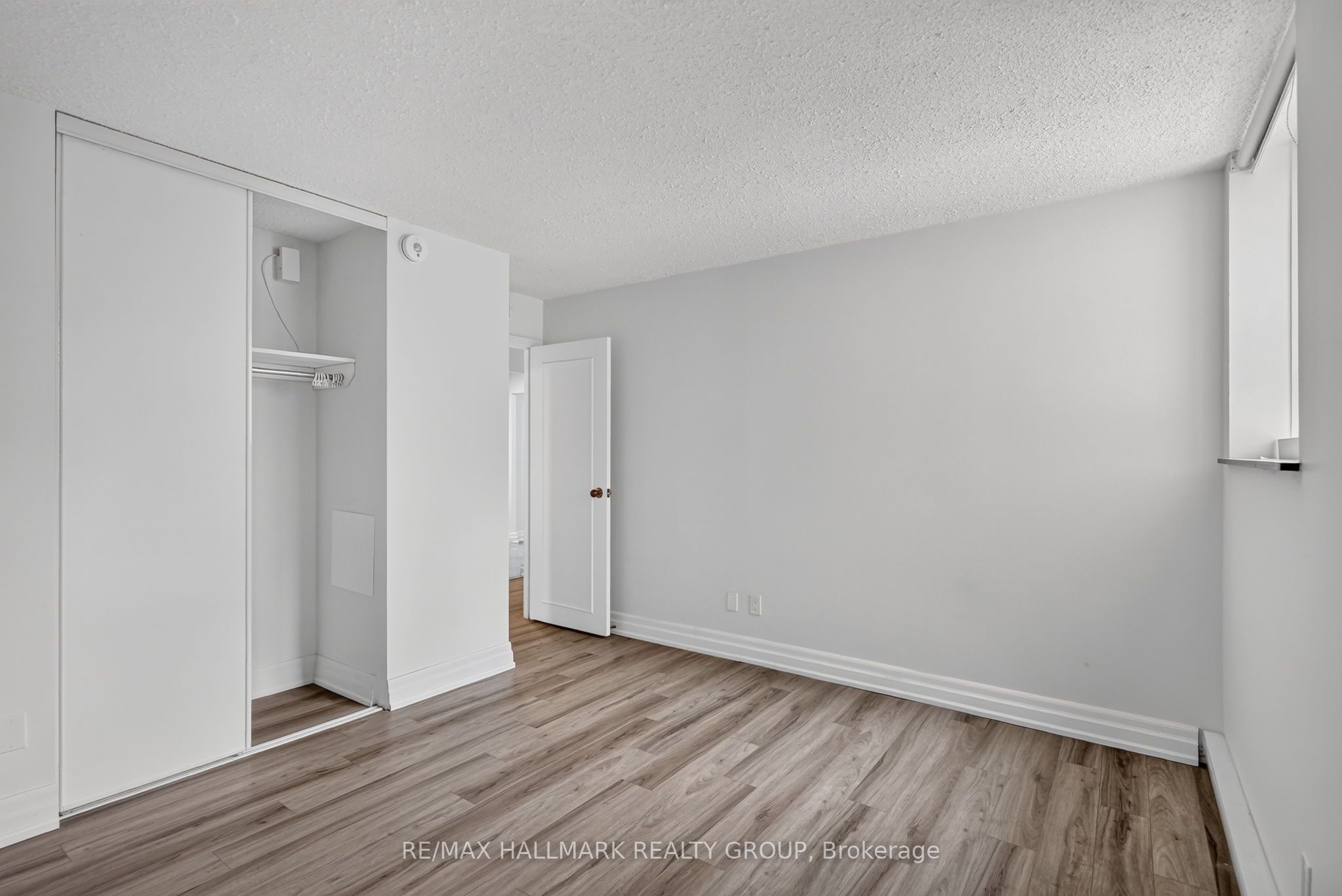 435 Albert Street 306 Property Photo 9