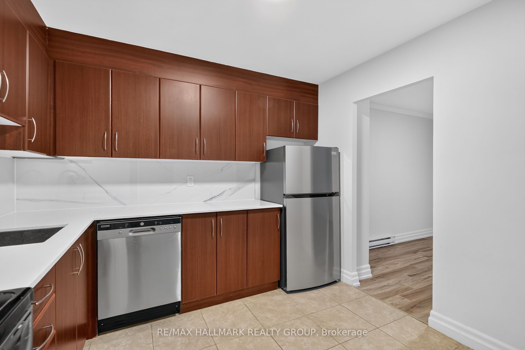 435 Albert Street 306 Property Photo 17