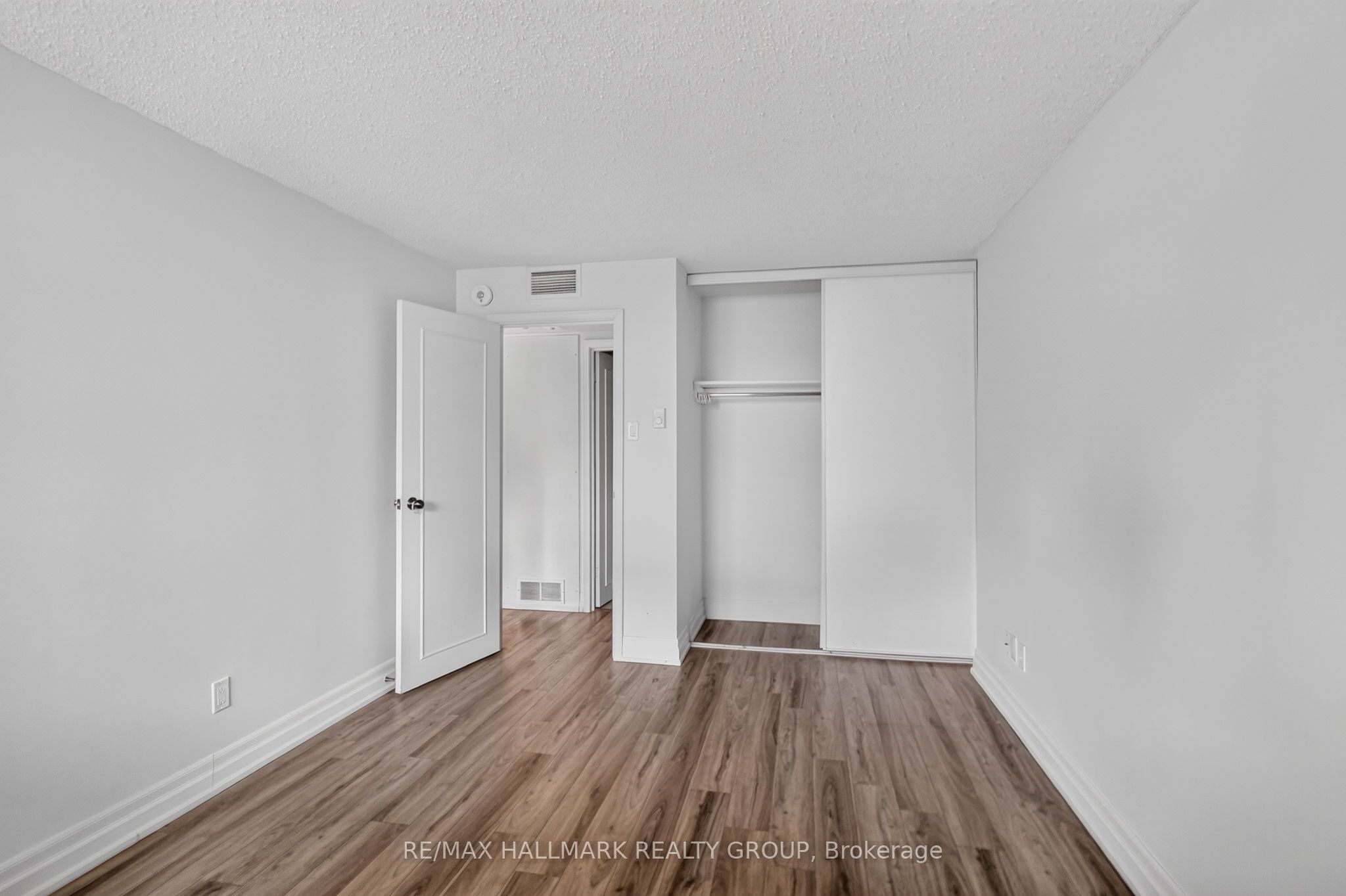 435 Albert Street 306 Property Photo 21