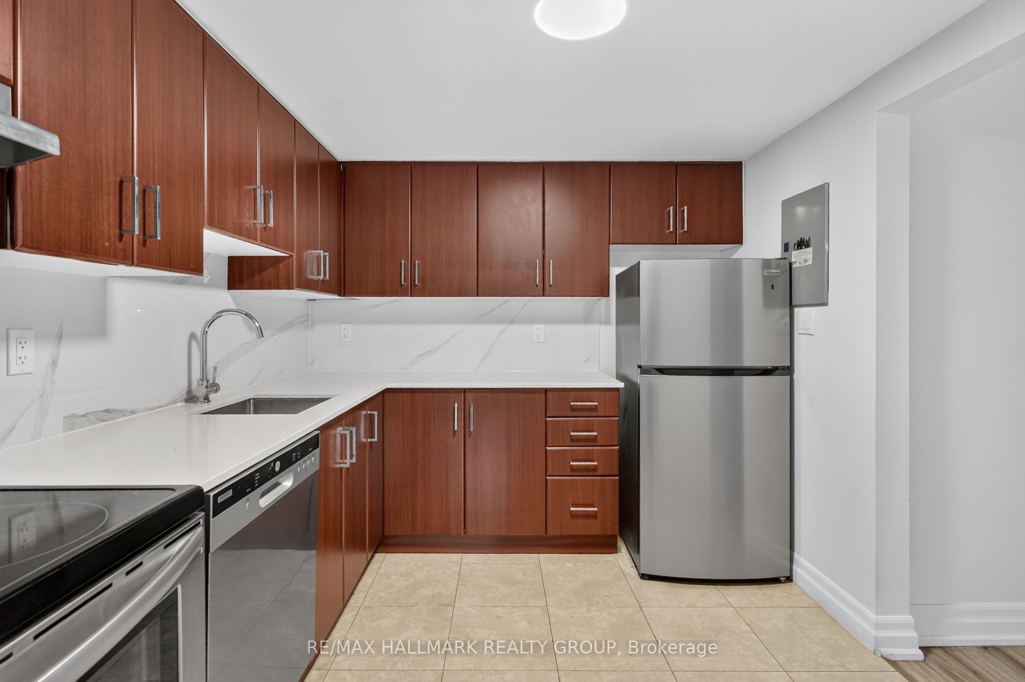 435 Albert Street 509 Property Photo 19