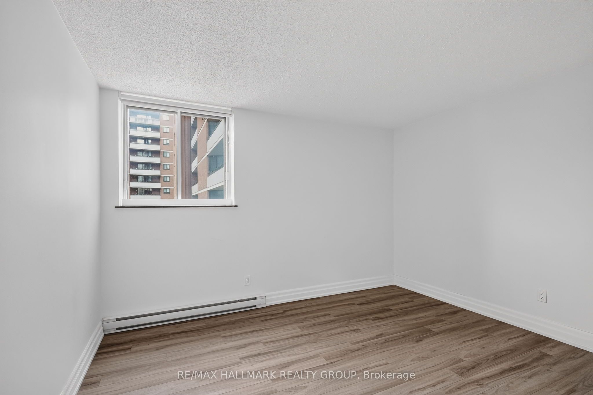 435 Albert Street 214 Property Photo 26