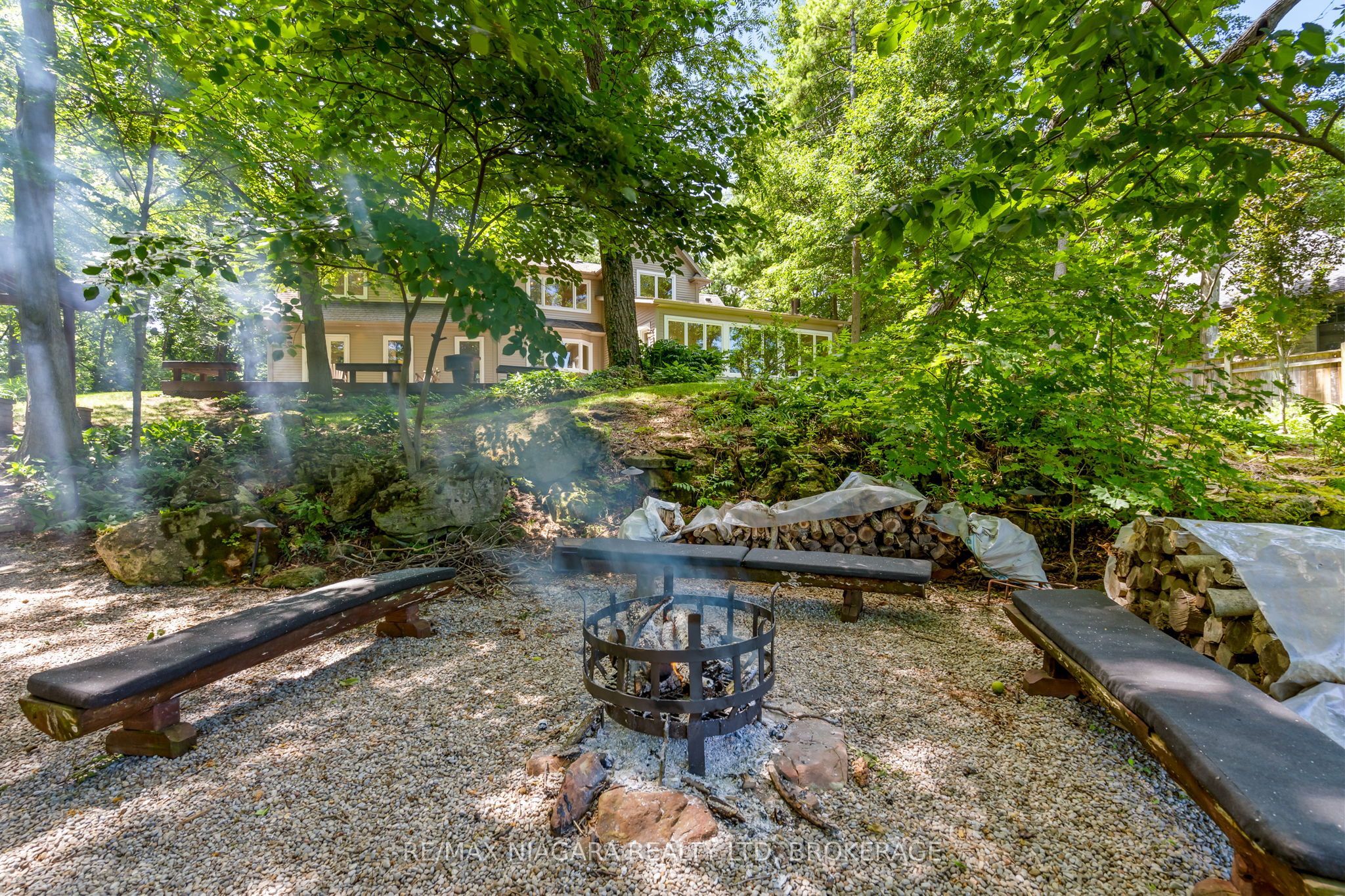 429 Ridge Road E Property Photo 22
