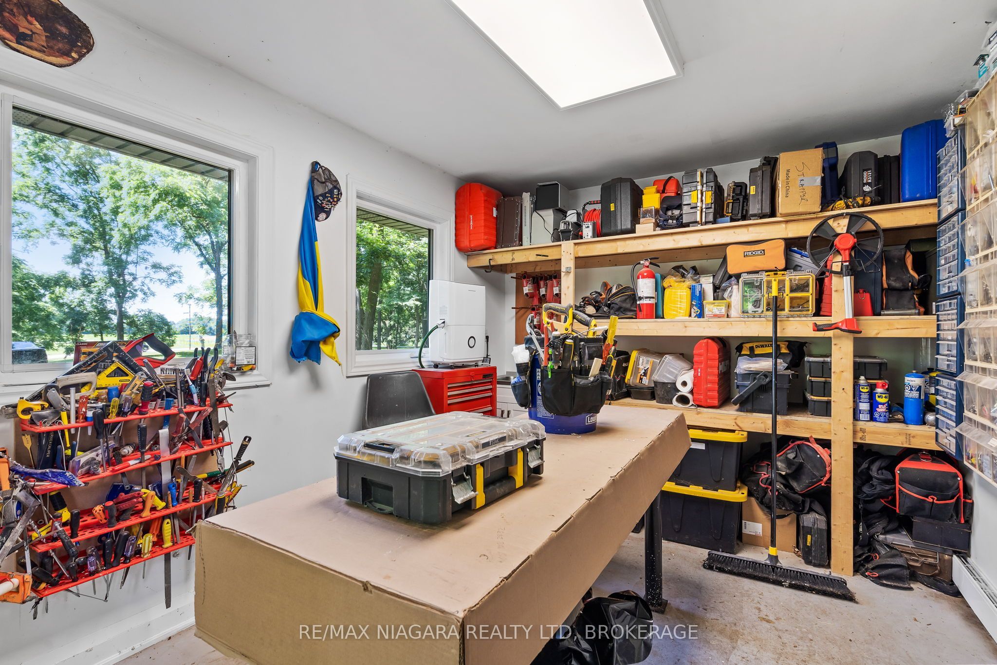 429 Ridge Road E Property Photo 47
