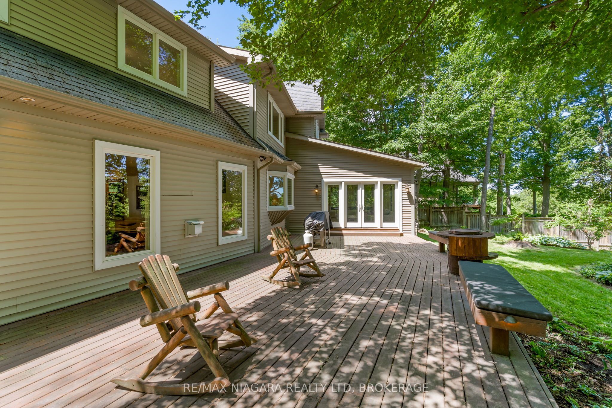 429 Ridge Road E Property Photo 50