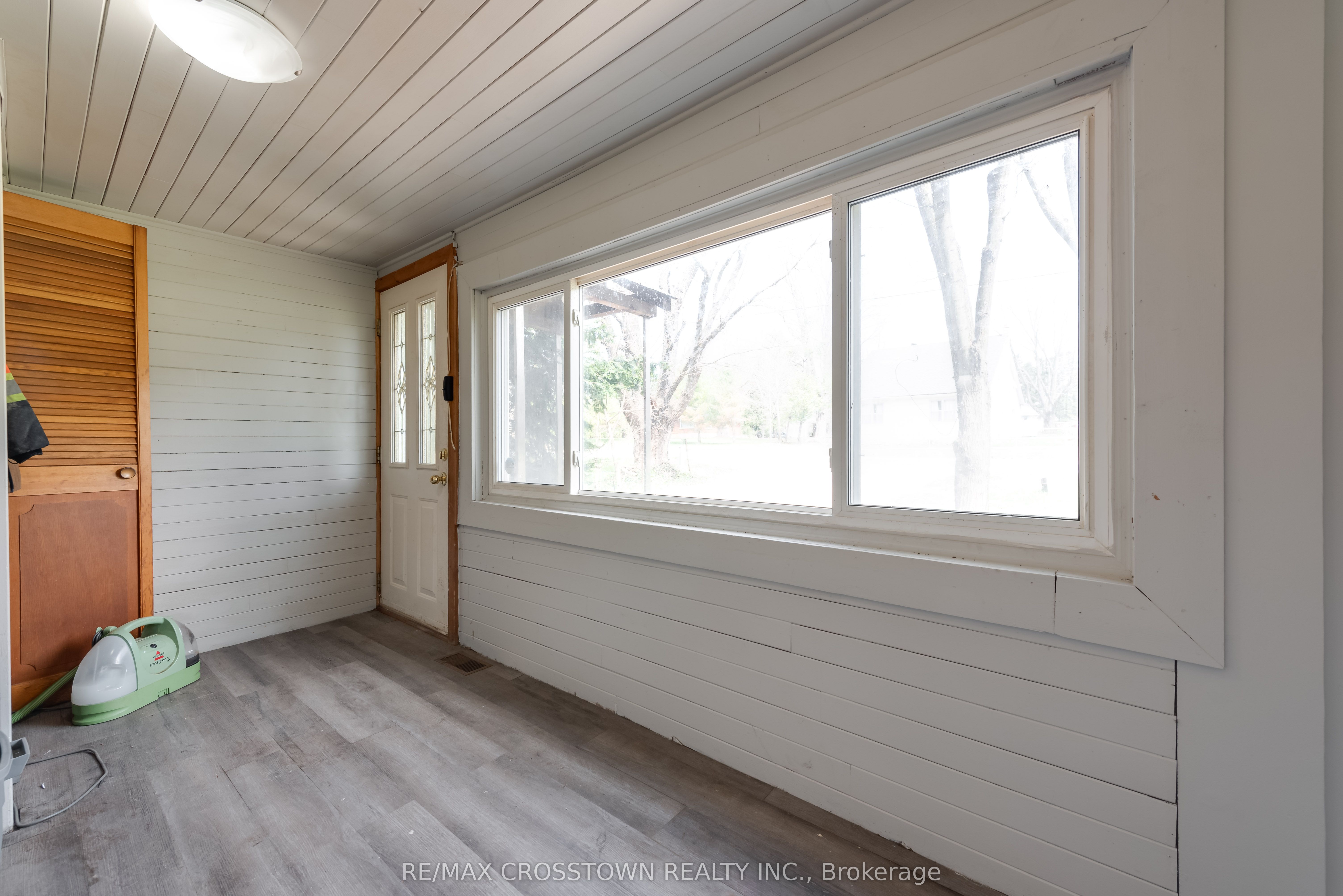 316056 Highway 6 Highway S Property Photo 6