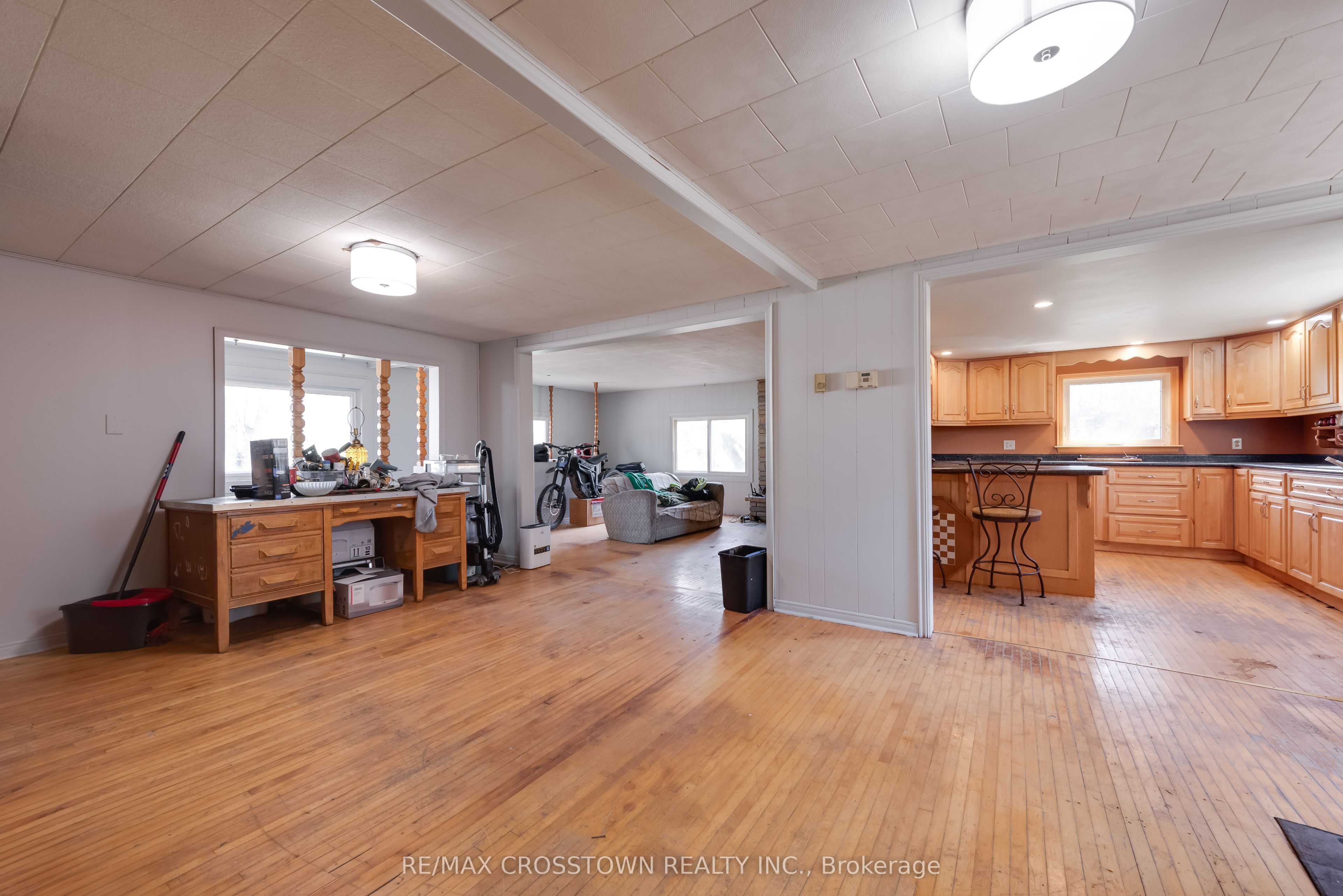 316056 Highway 6 Highway S Property Photo 10