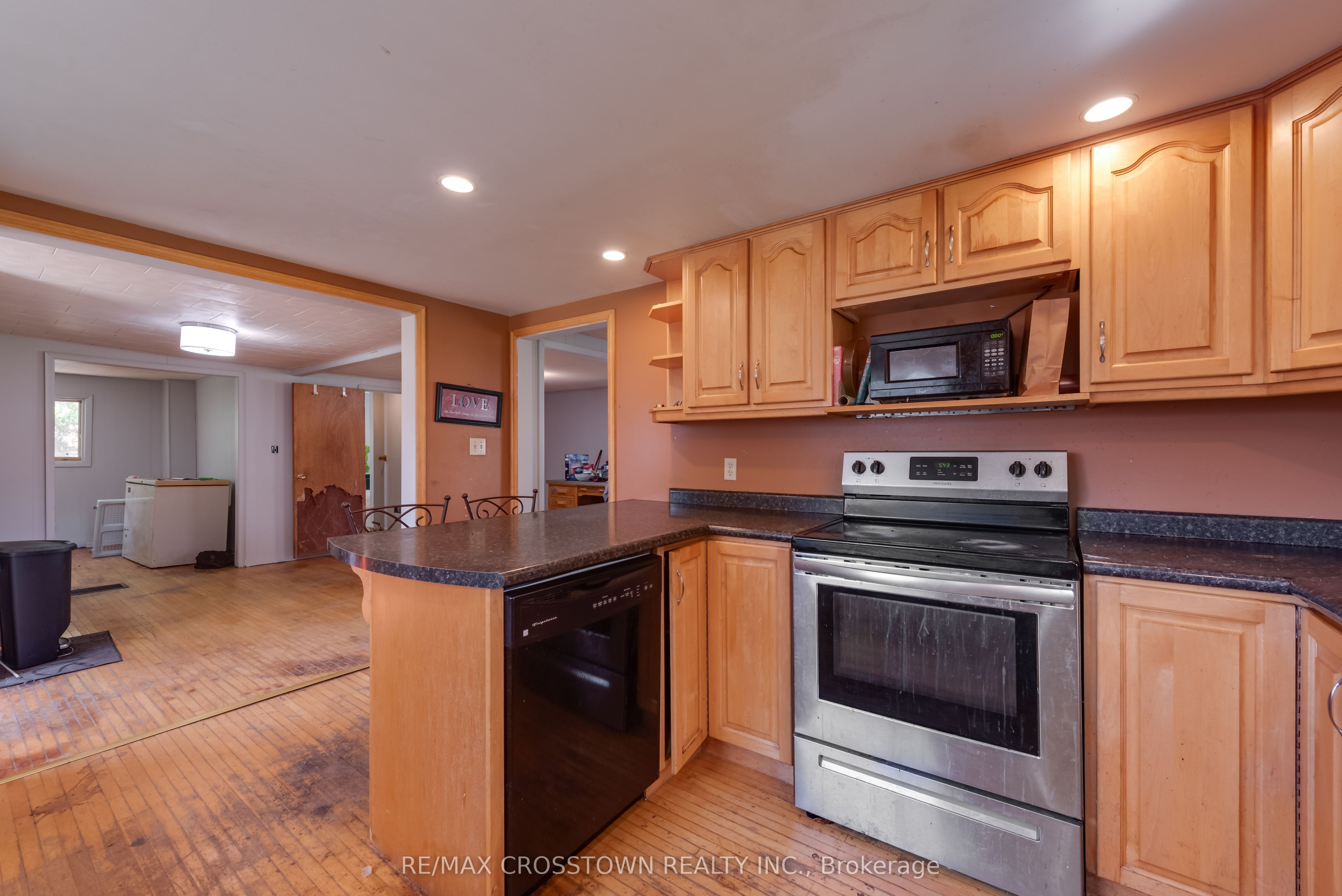 316056 Highway 6 Highway S Property Photo 15